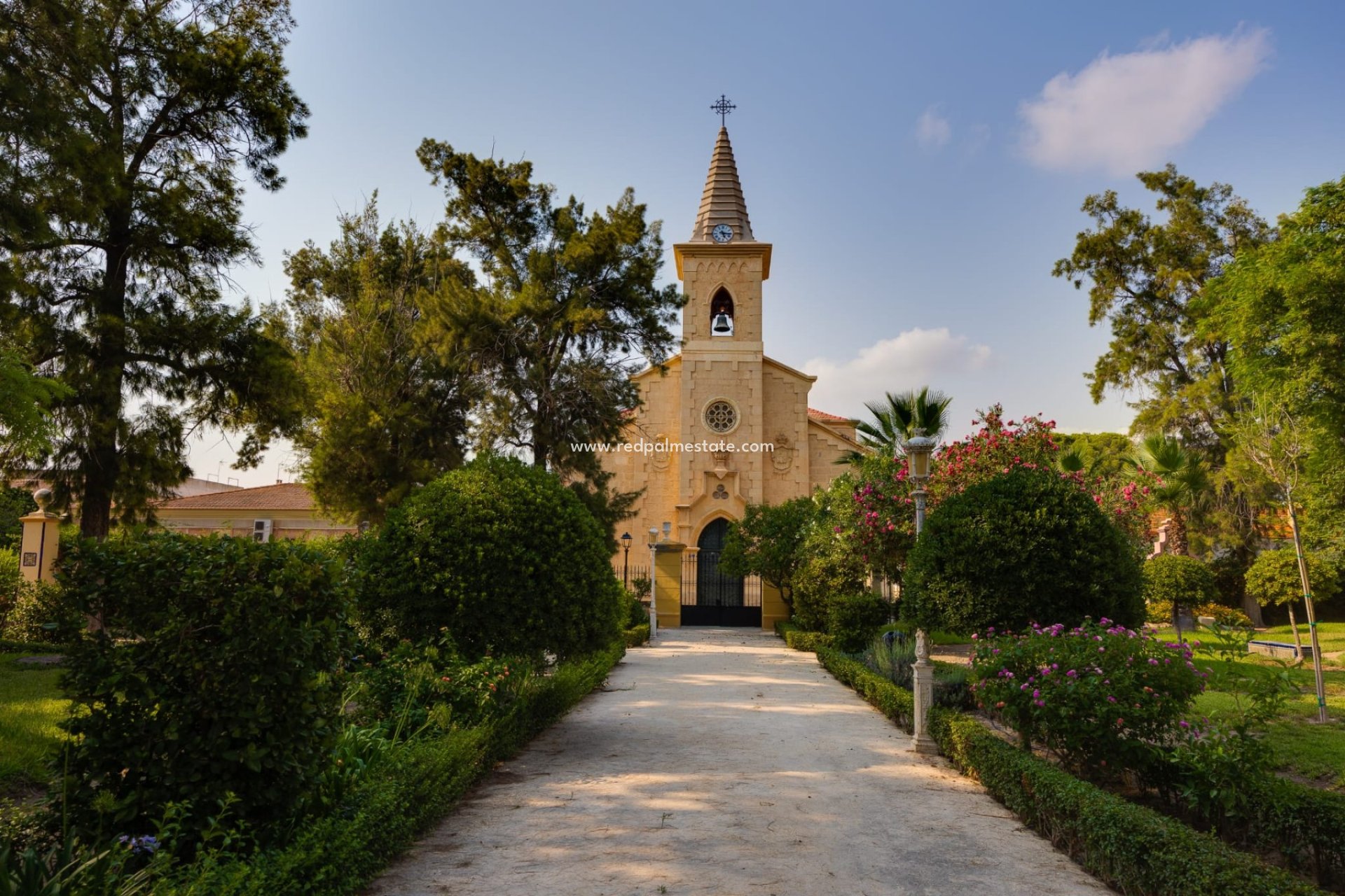 Resale - Apartments -
Jacarilla - Inland