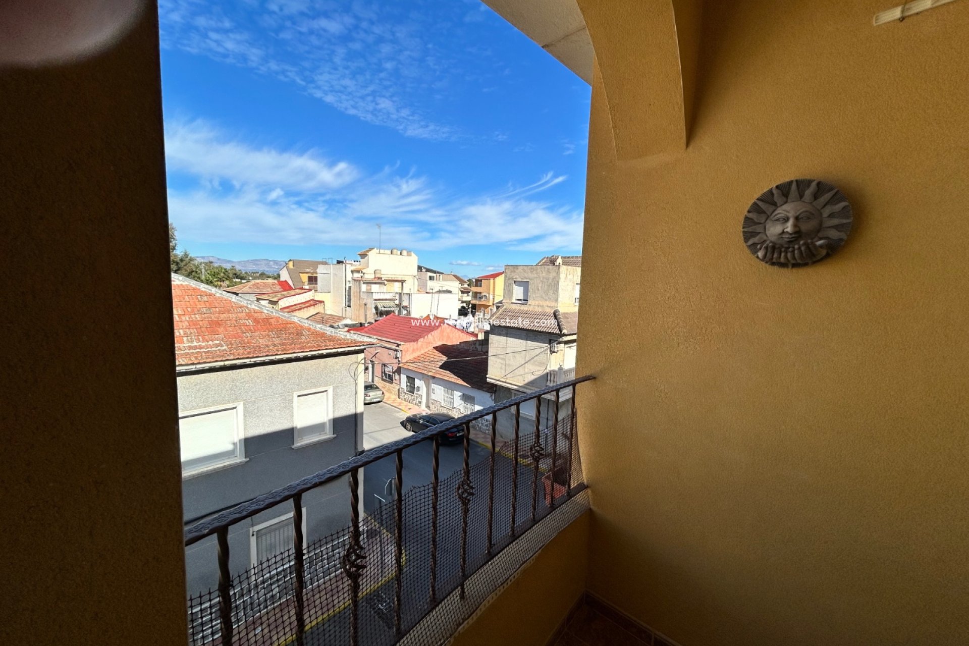 Resale - Apartments -
Jacarilla - Inland