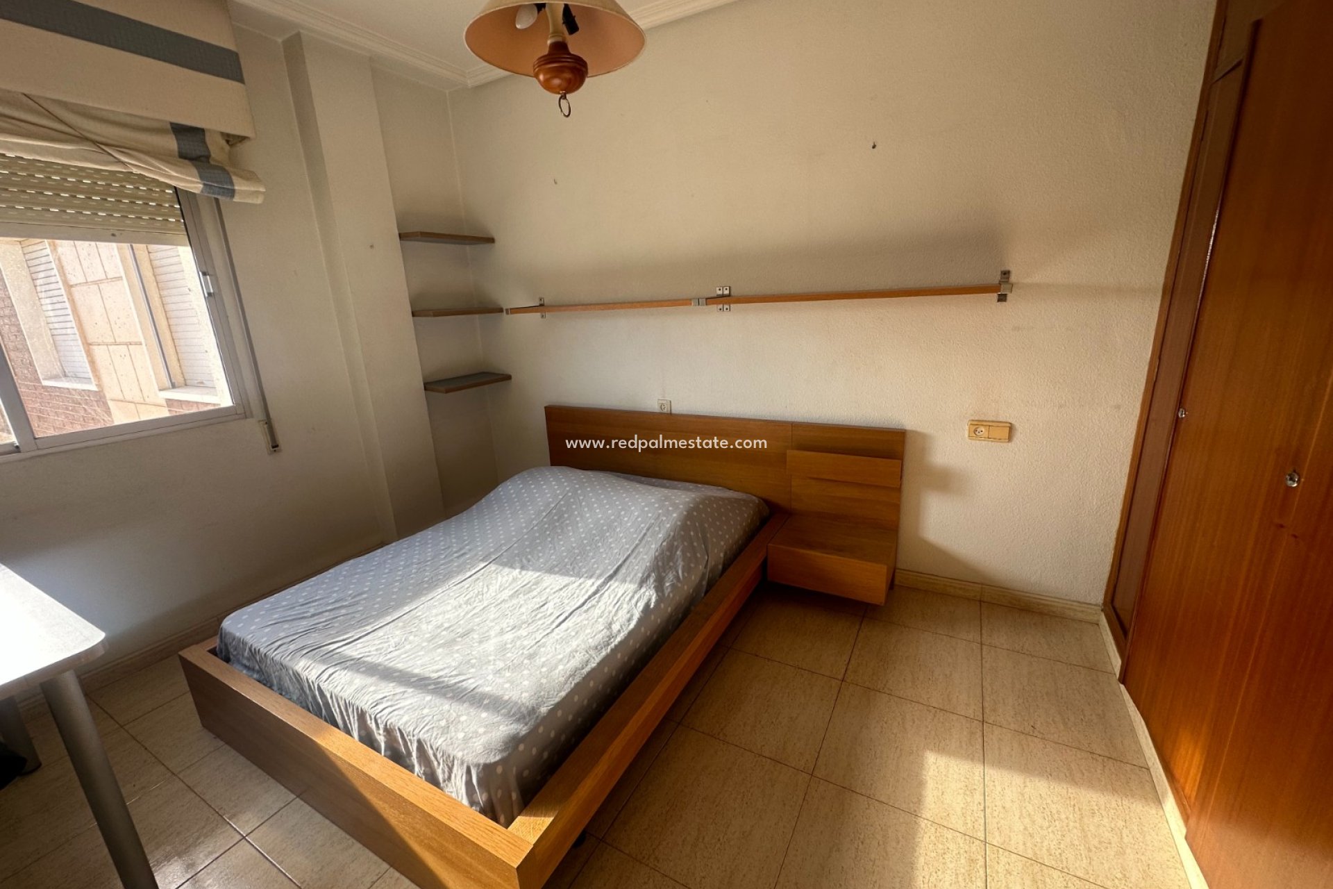 Resale - Apartments -
Jacarilla - Inland