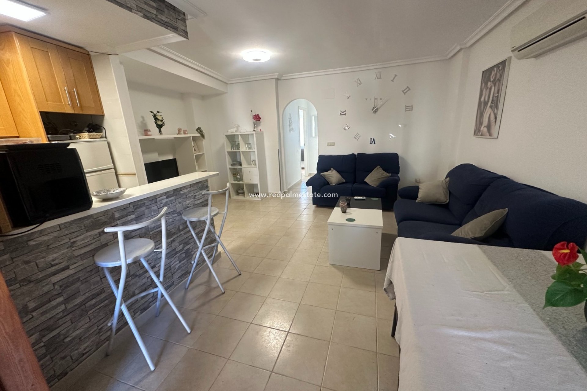 Resale - Apartments -
Jacarilla - Inland