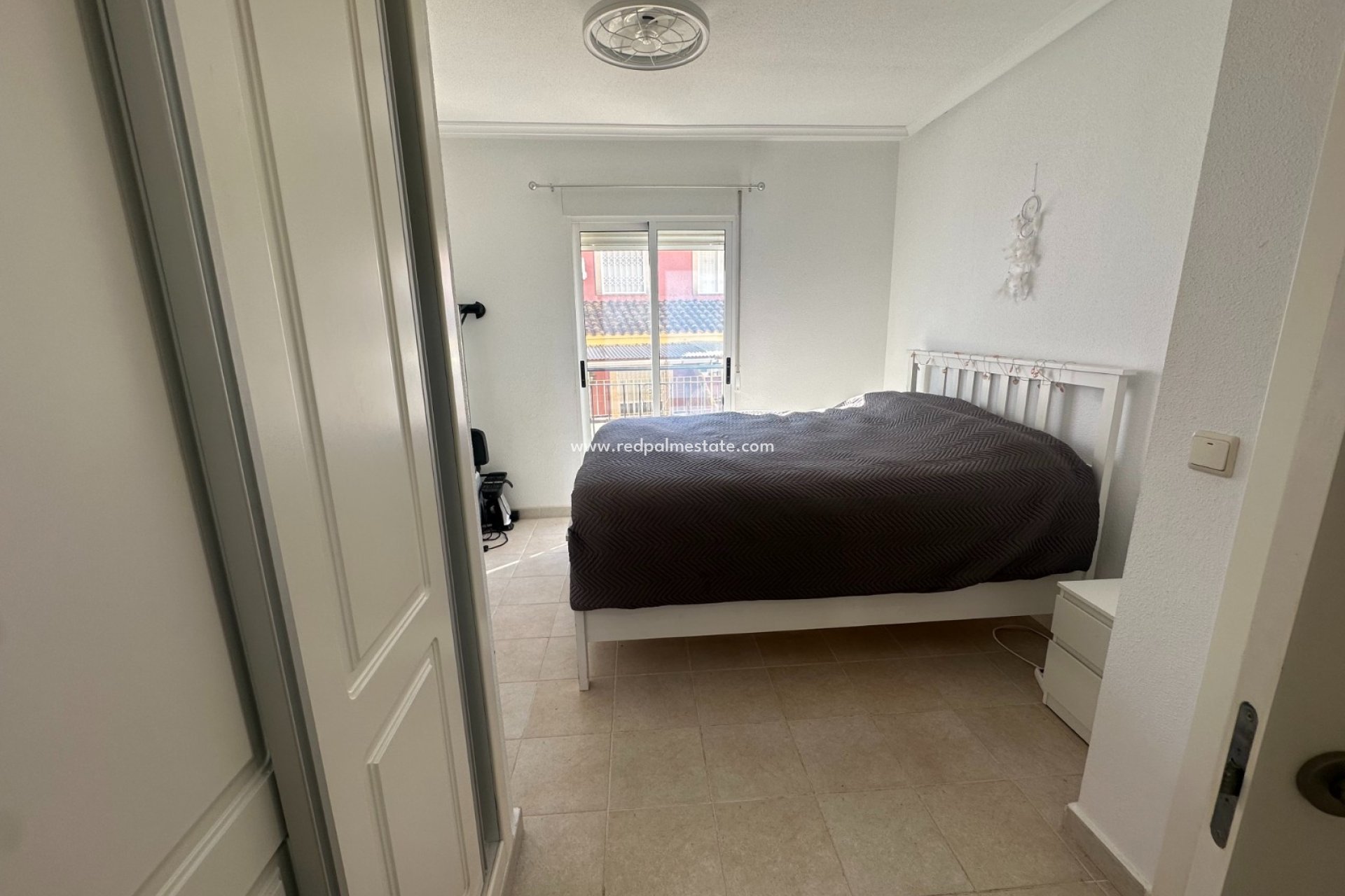 Resale - Apartments -
Jacarilla - Inland