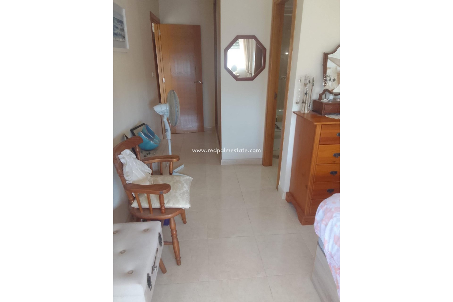 Resale - Apartments -
Jacarilla