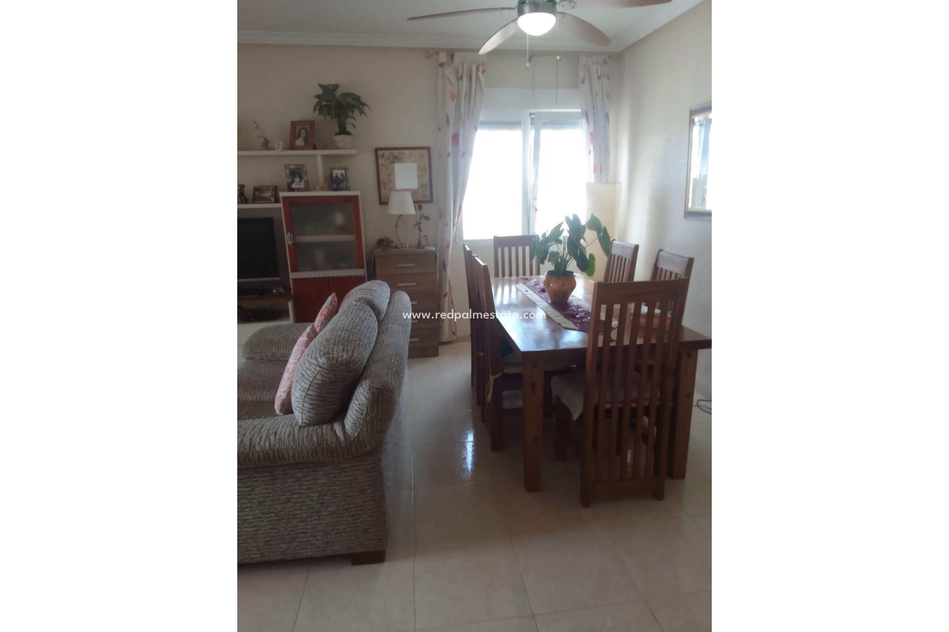 Resale - Apartments -
Jacarilla