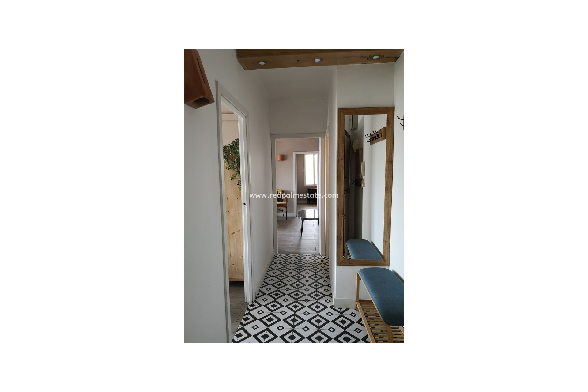 Resale - Apartments -
Jávea