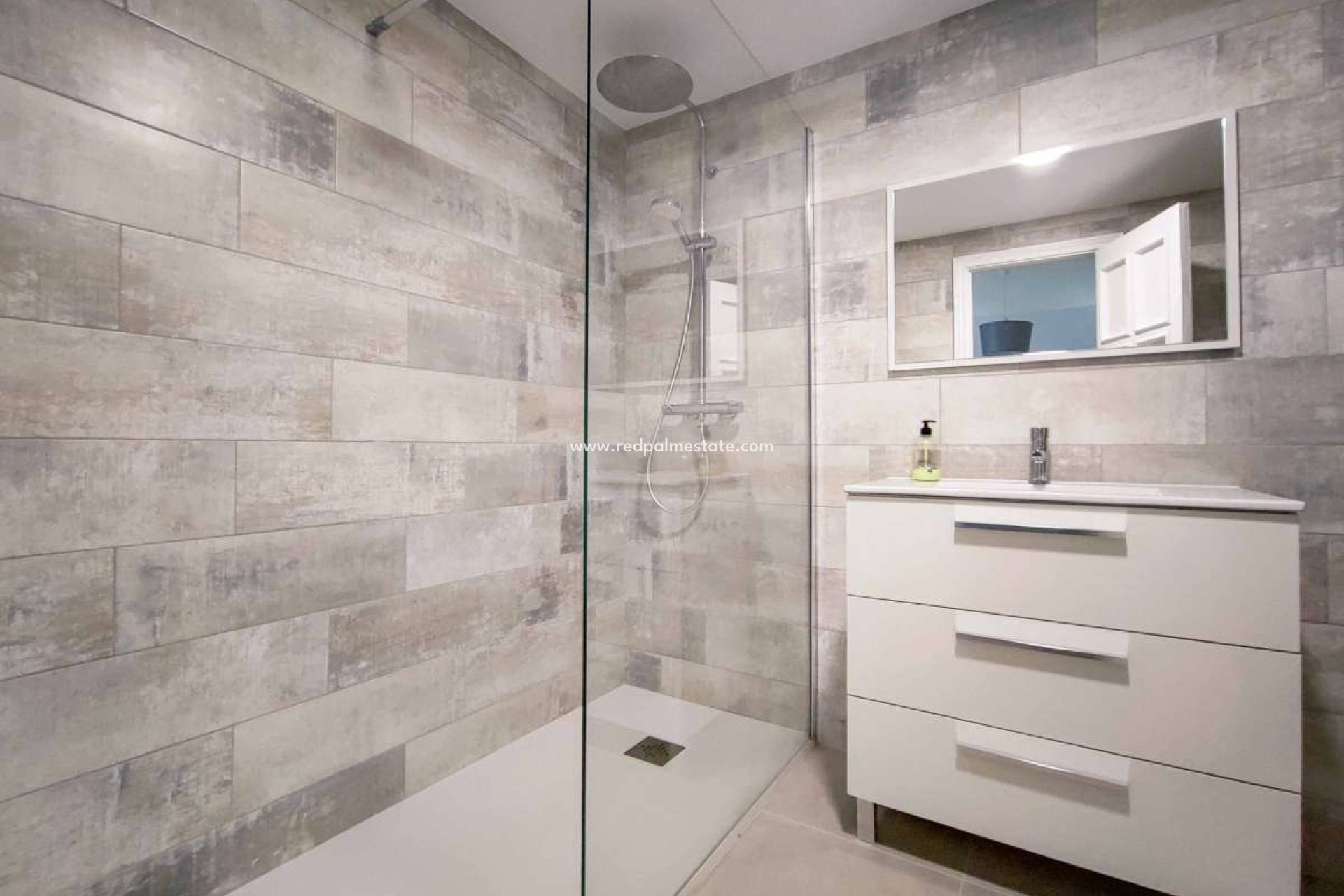 Resale - Apartments -
Jávea