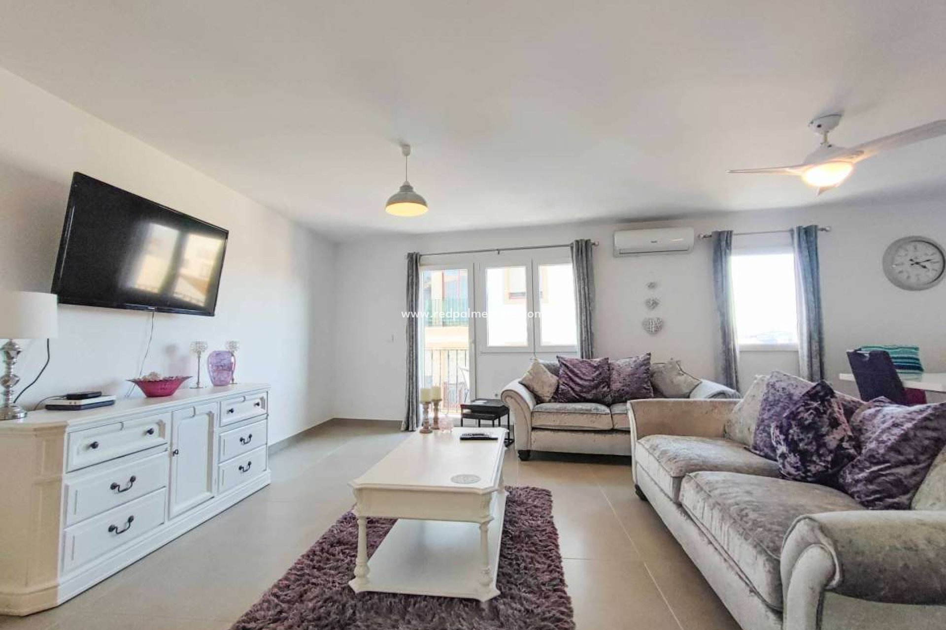 Resale - Apartments -
Jávea