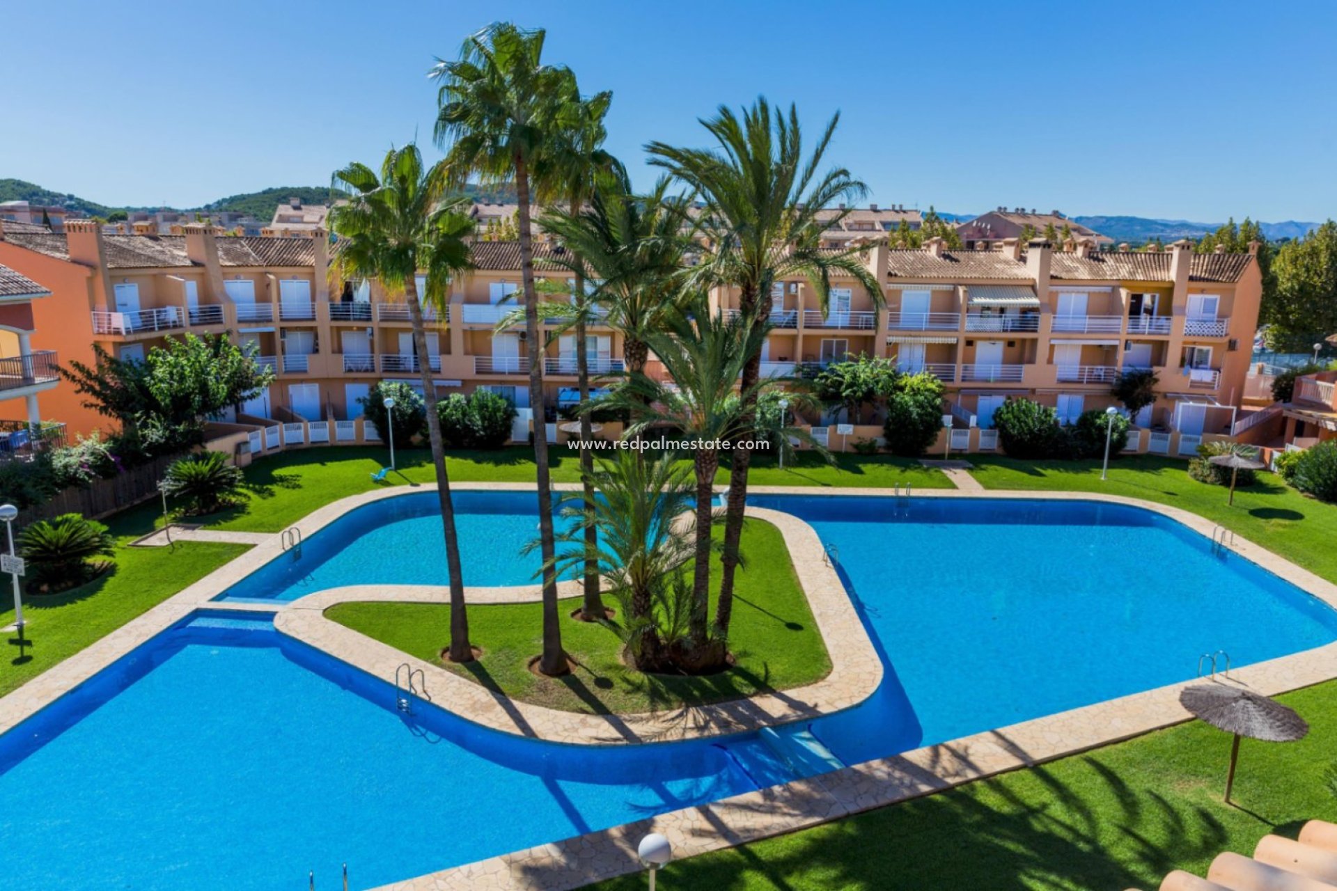 Resale - Apartments -
Jávea