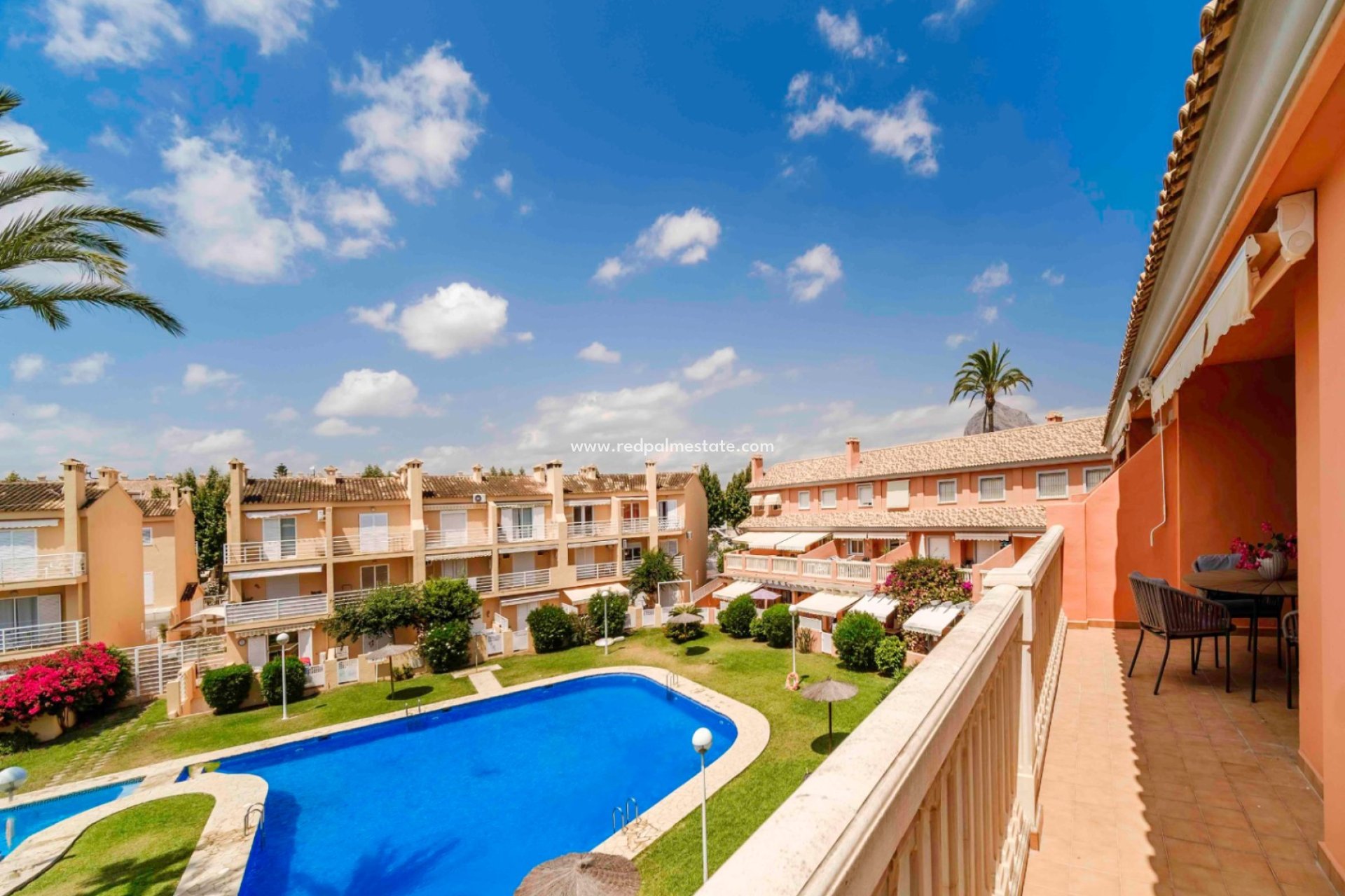 Resale - Apartments -
Jávea