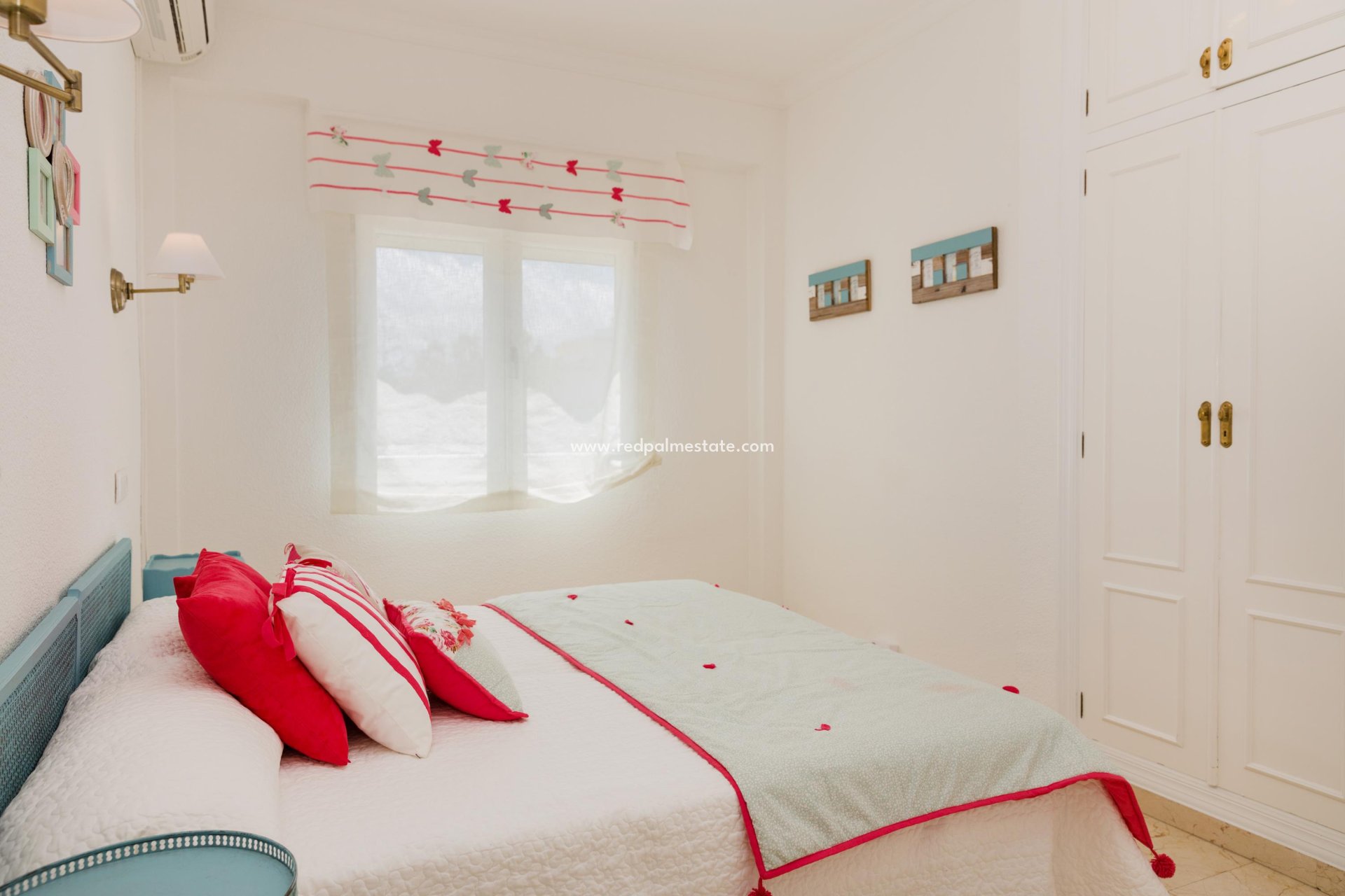 Resale - Apartments -
Jávea