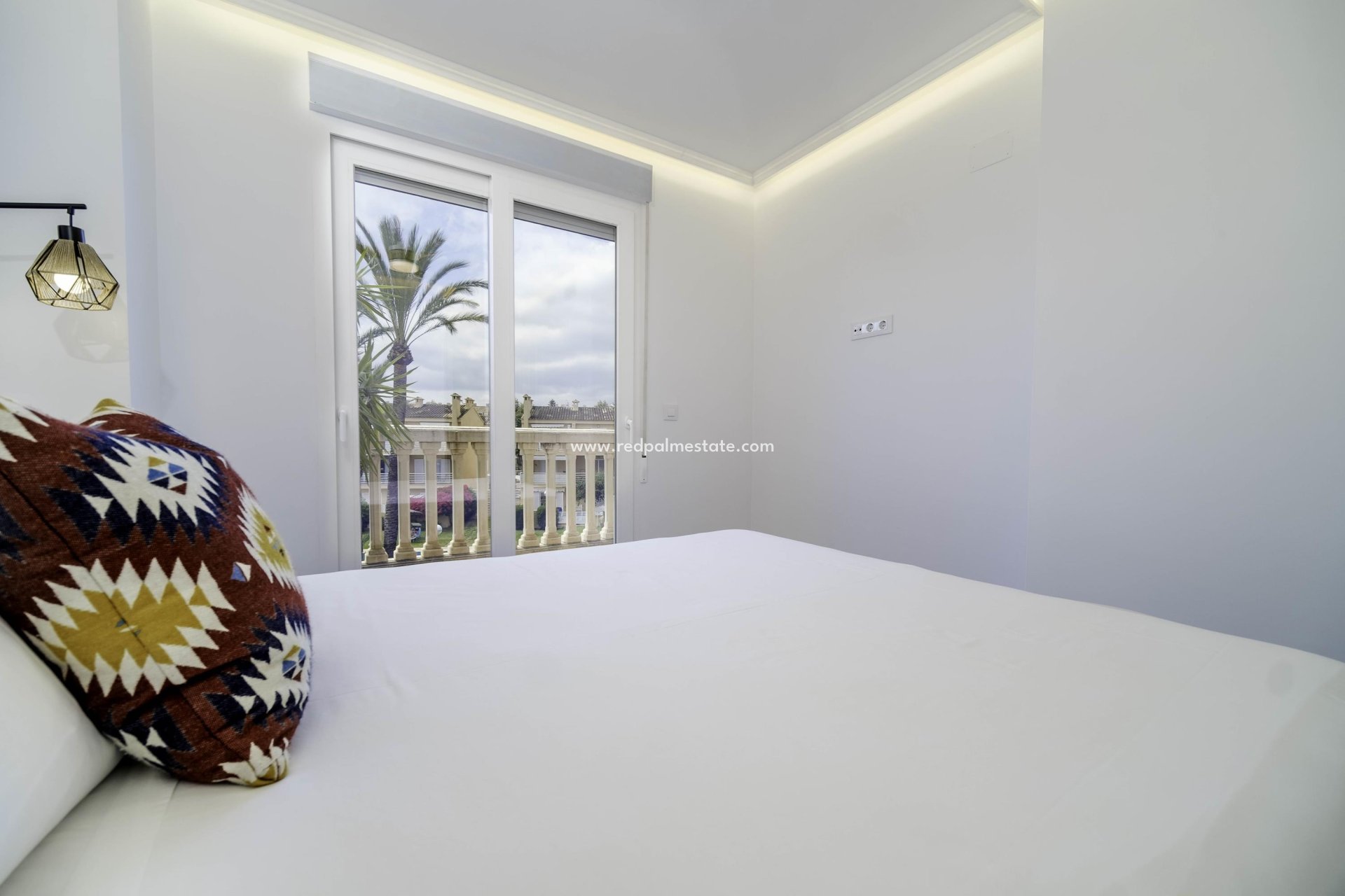 Resale - Apartments -
Jávea