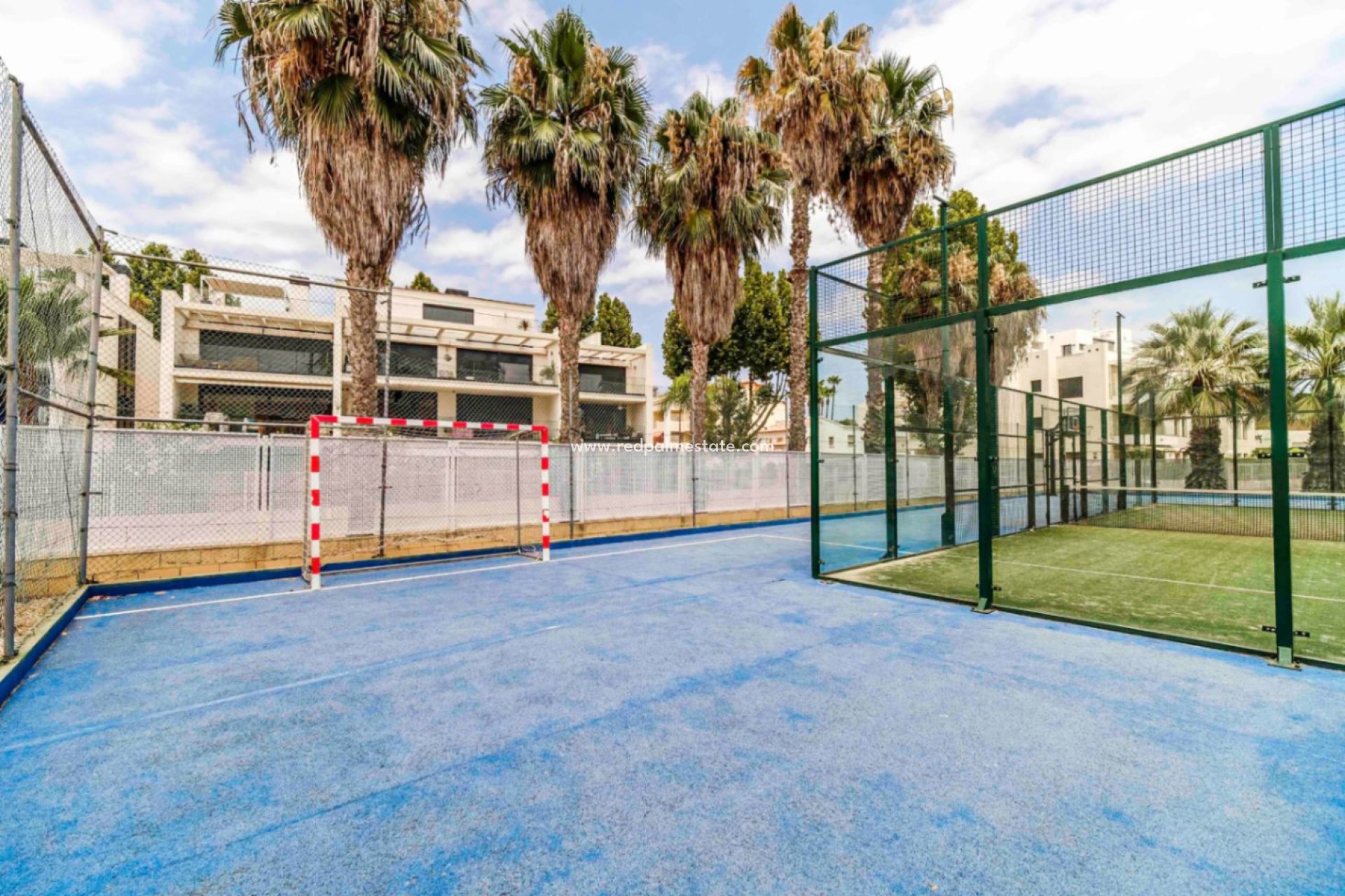 Resale - Apartments -
Jávea