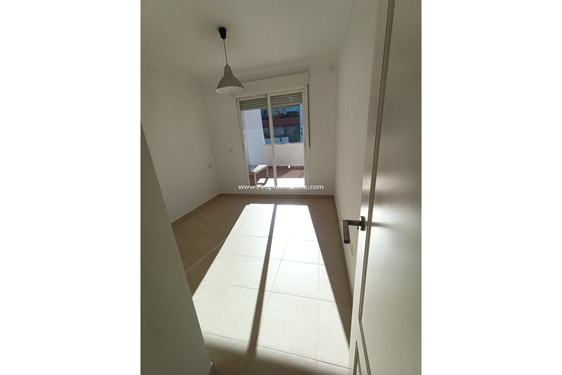 Resale - Apartments -
Jesus Pobre - Inland