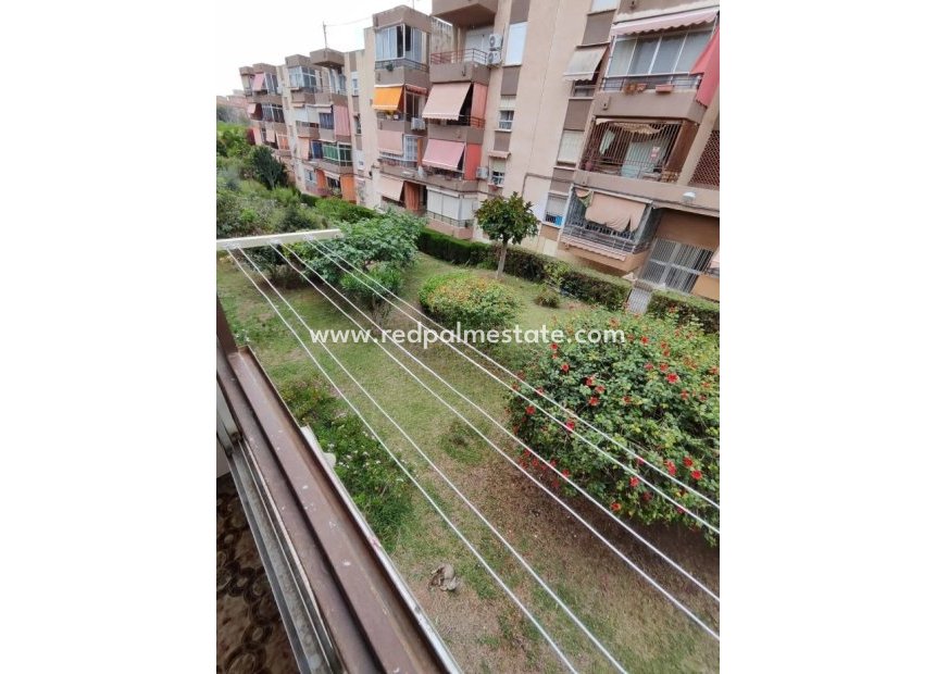 Resale - Apartments -
La Romana - Inland