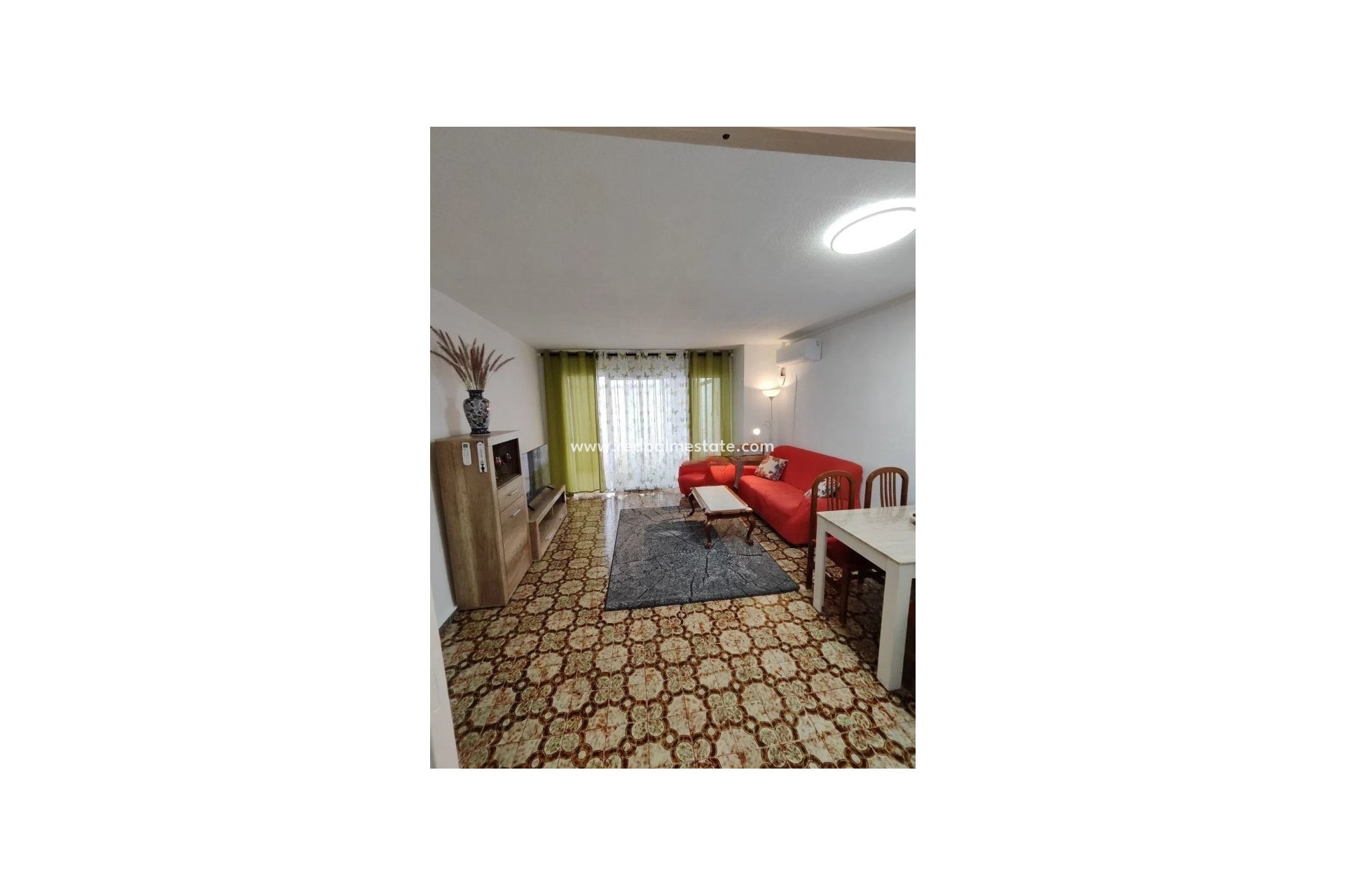 Resale - Apartments -
La Romana - Inland