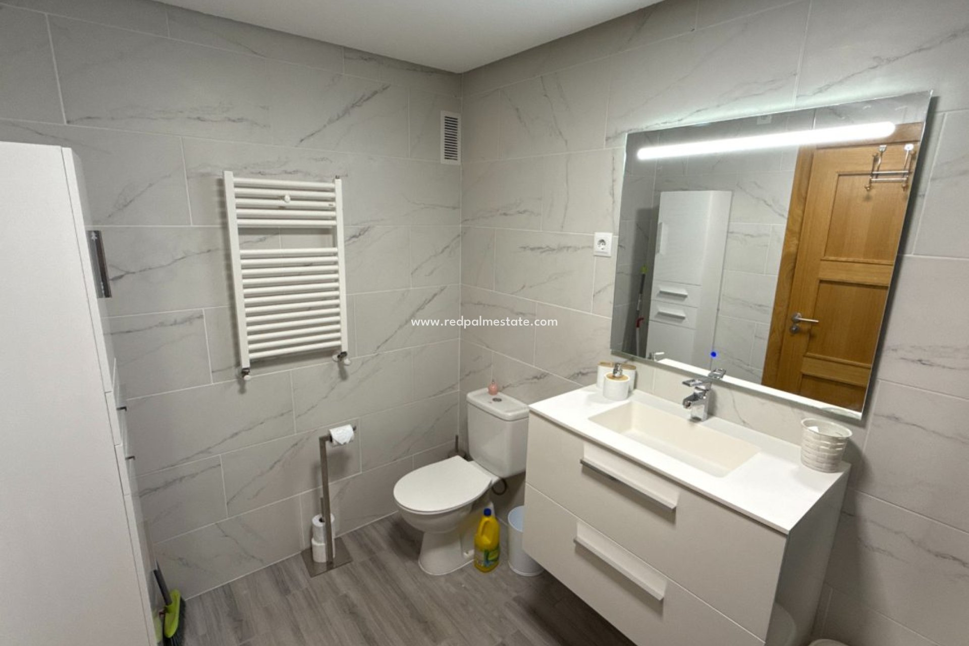 Resale - Apartments -
La Torre Golf Resort - Inland