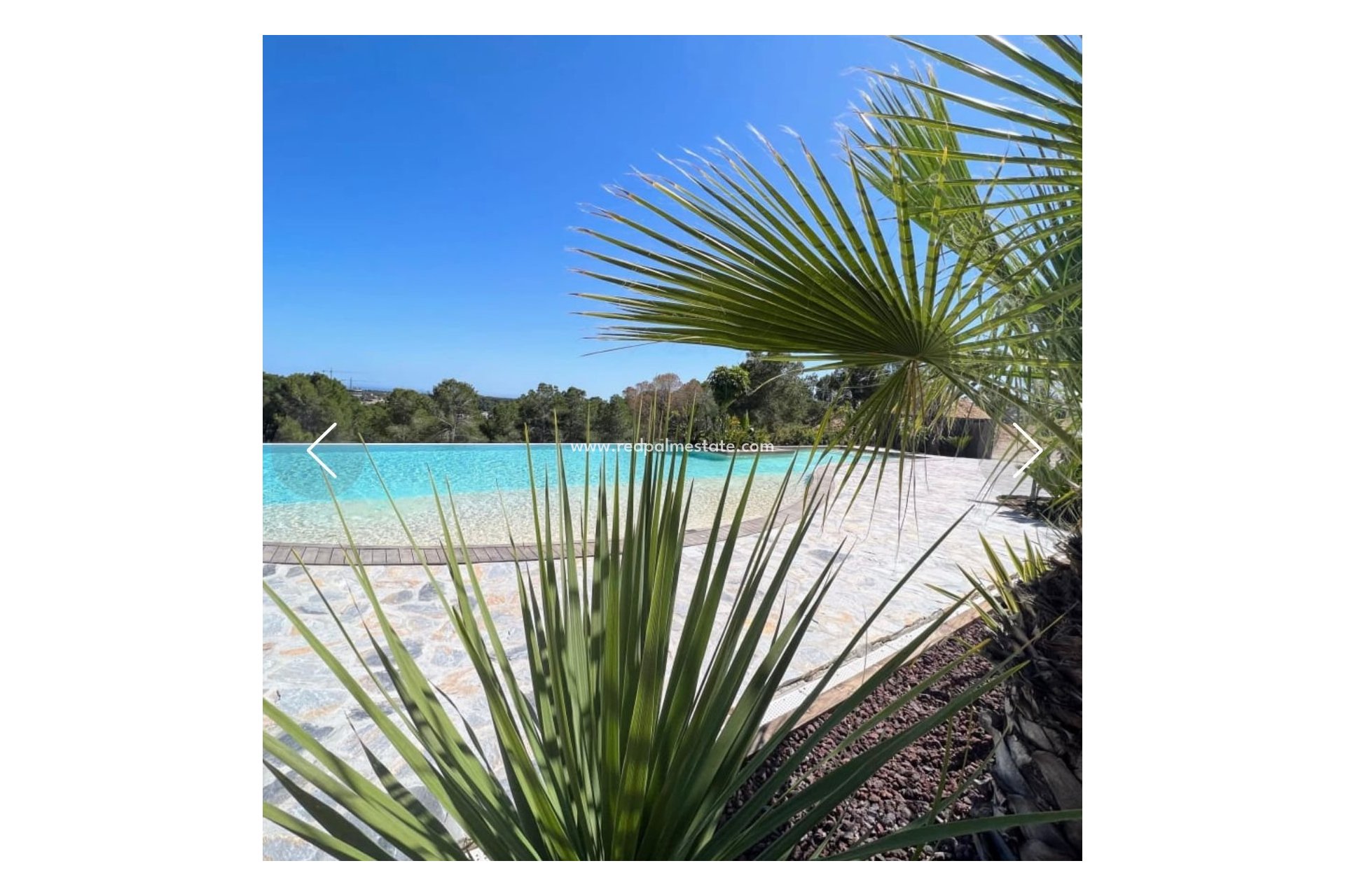 Resale - Apartments -
Las Colinas Golf