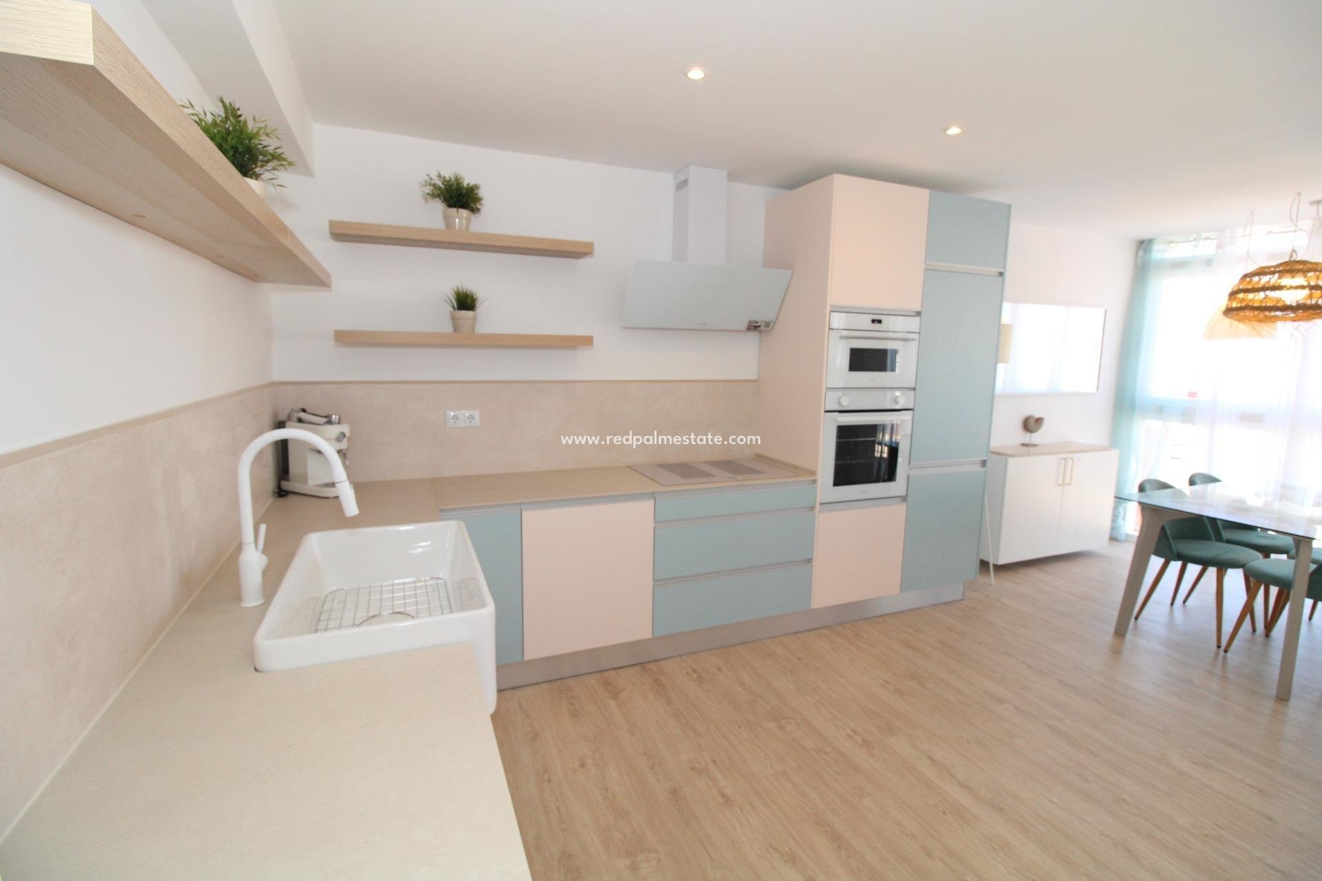 Resale - Apartments -
Lo Pagan - LA PUNTICA