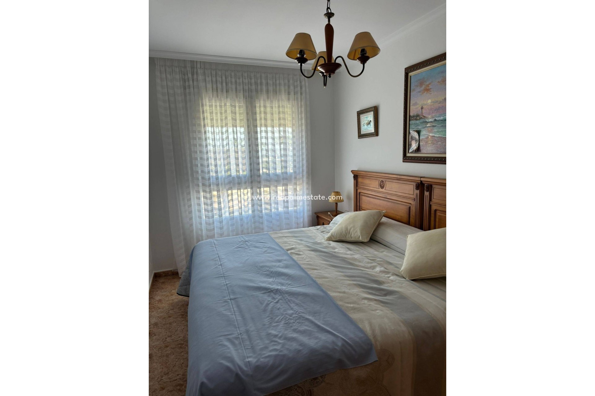 Resale - Apartments -
Lo Pagan - La Puntica