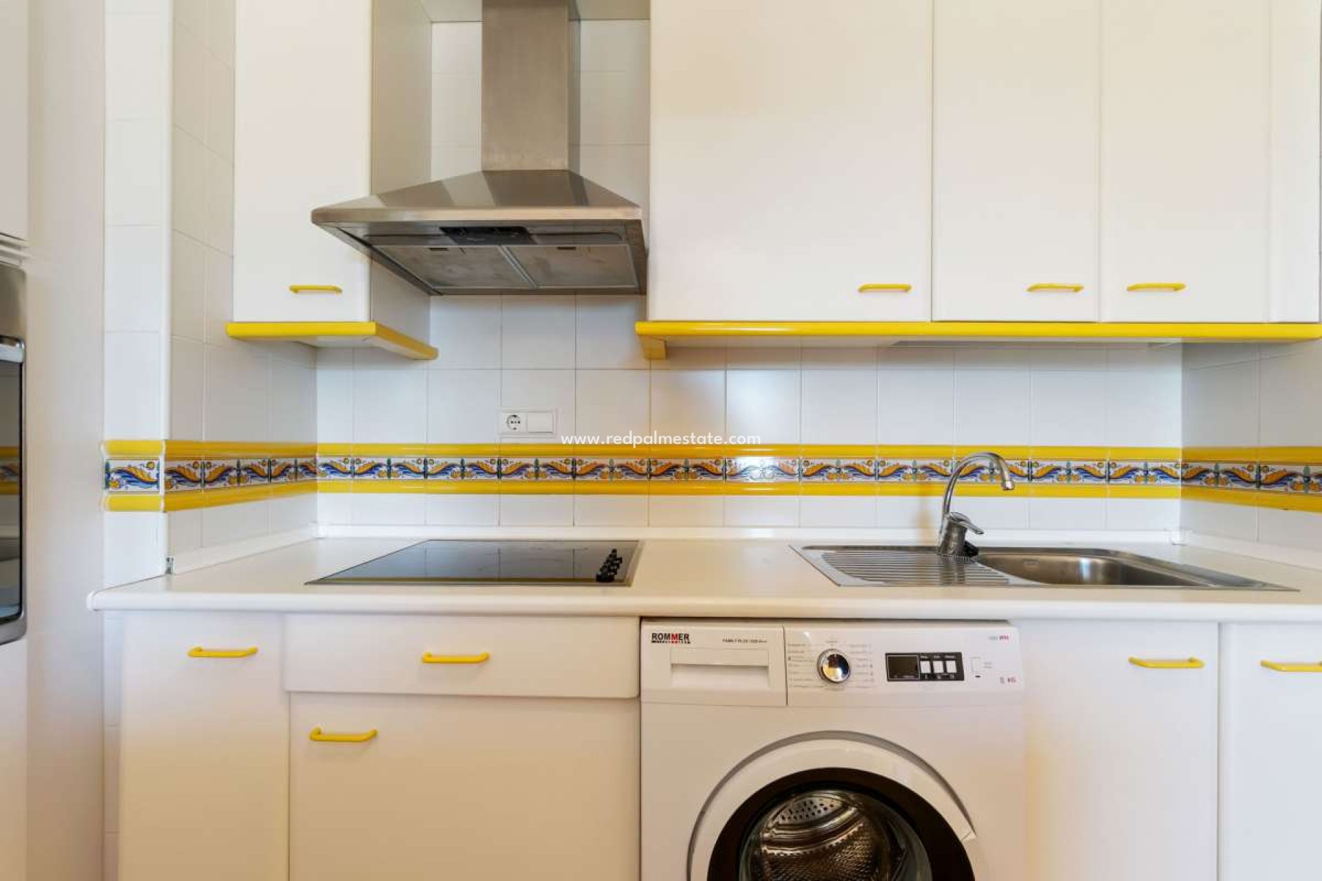 Resale - Apartments -
Lo Pagan - Lo pagan