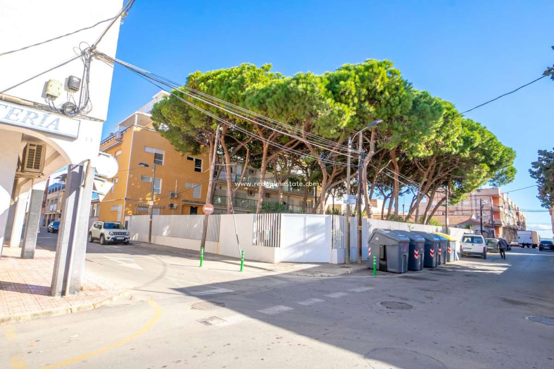 Resale - Apartments -
Lo Pagan - Lo pagan