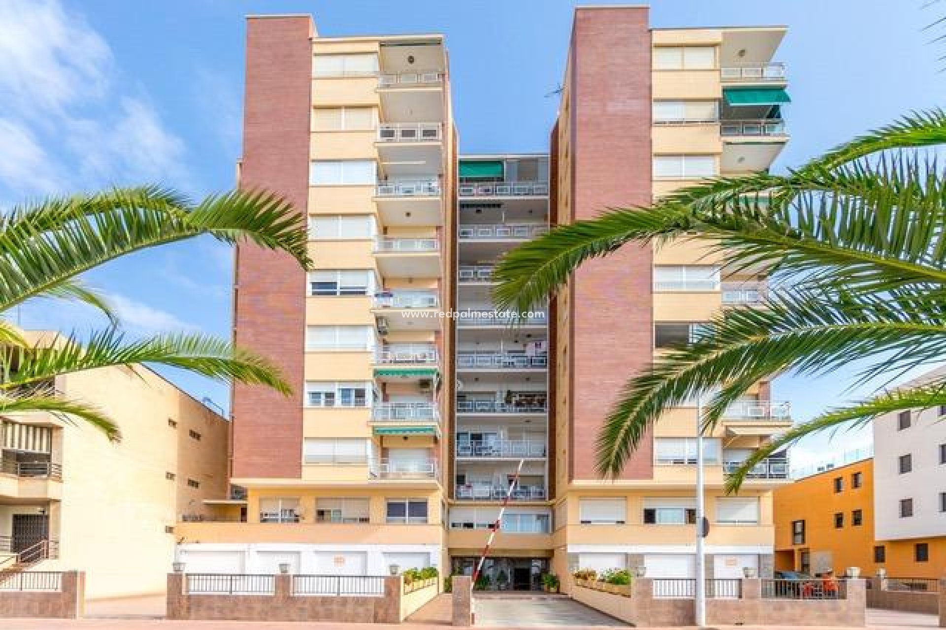 Resale - Apartments -
Lo Pagan - Villananitos