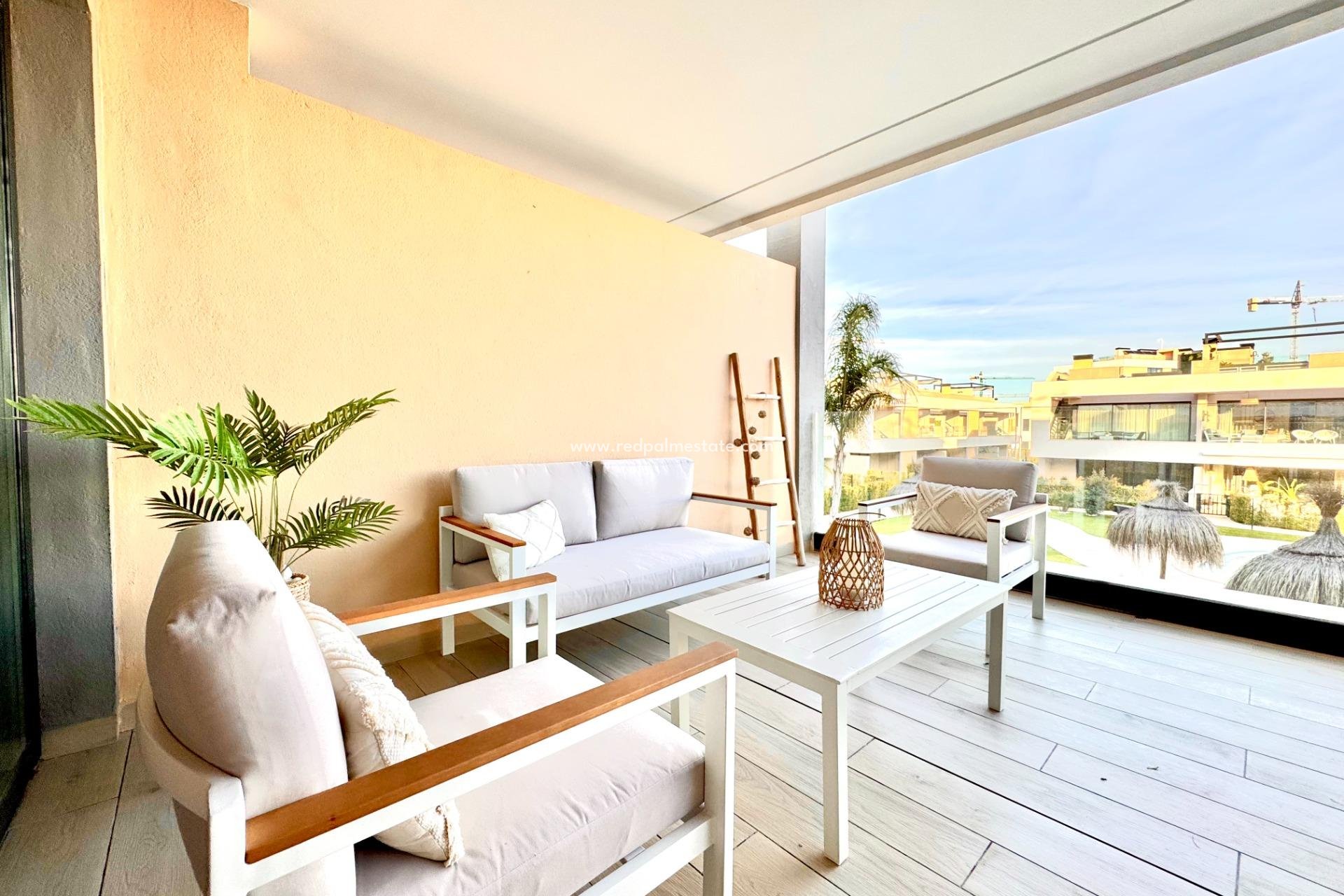 Resale - Apartments -
Los Alczares - Santa Rosalia