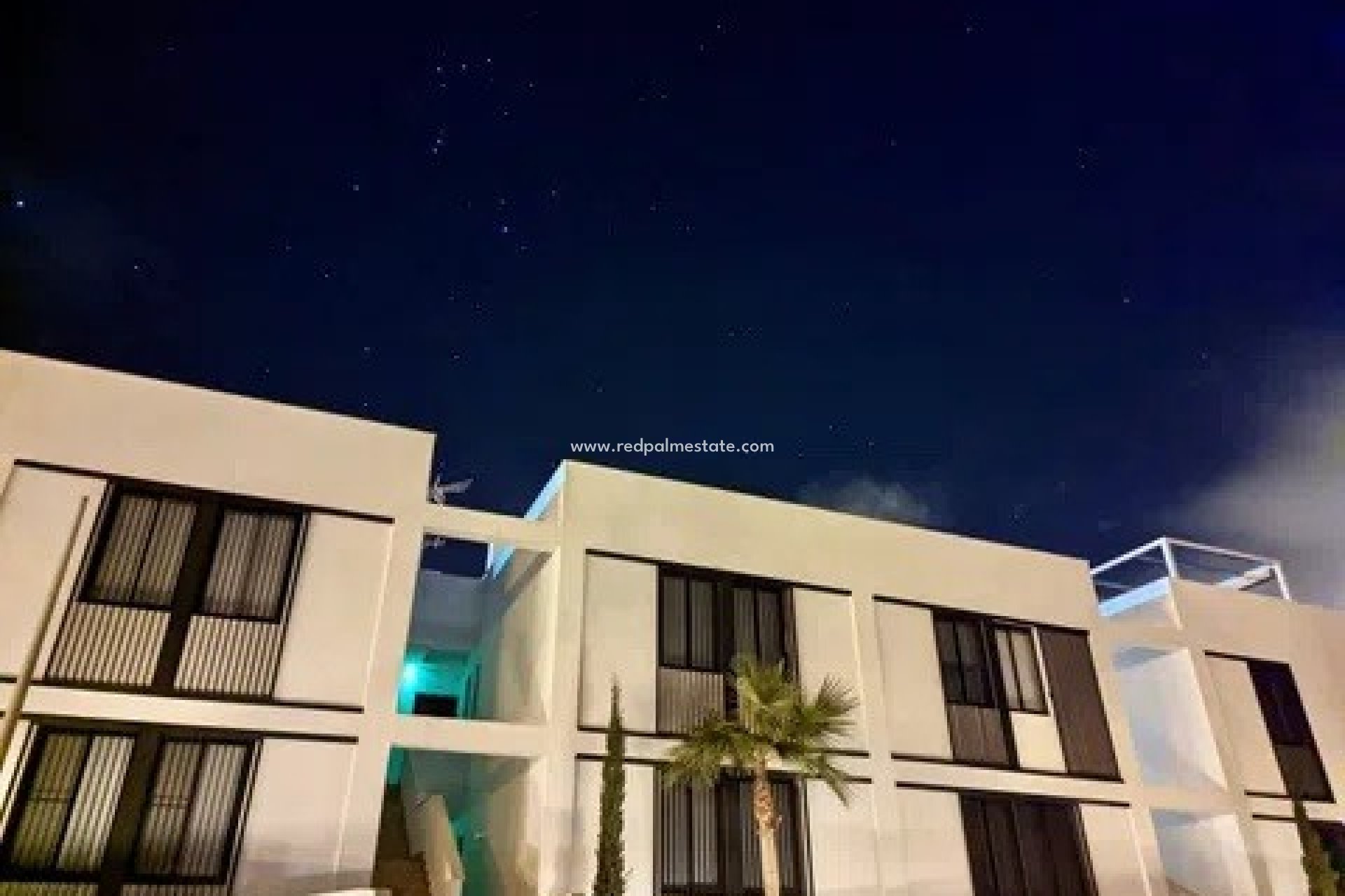 Resale - Apartments -
Mar de Cristal - Mar de cristal