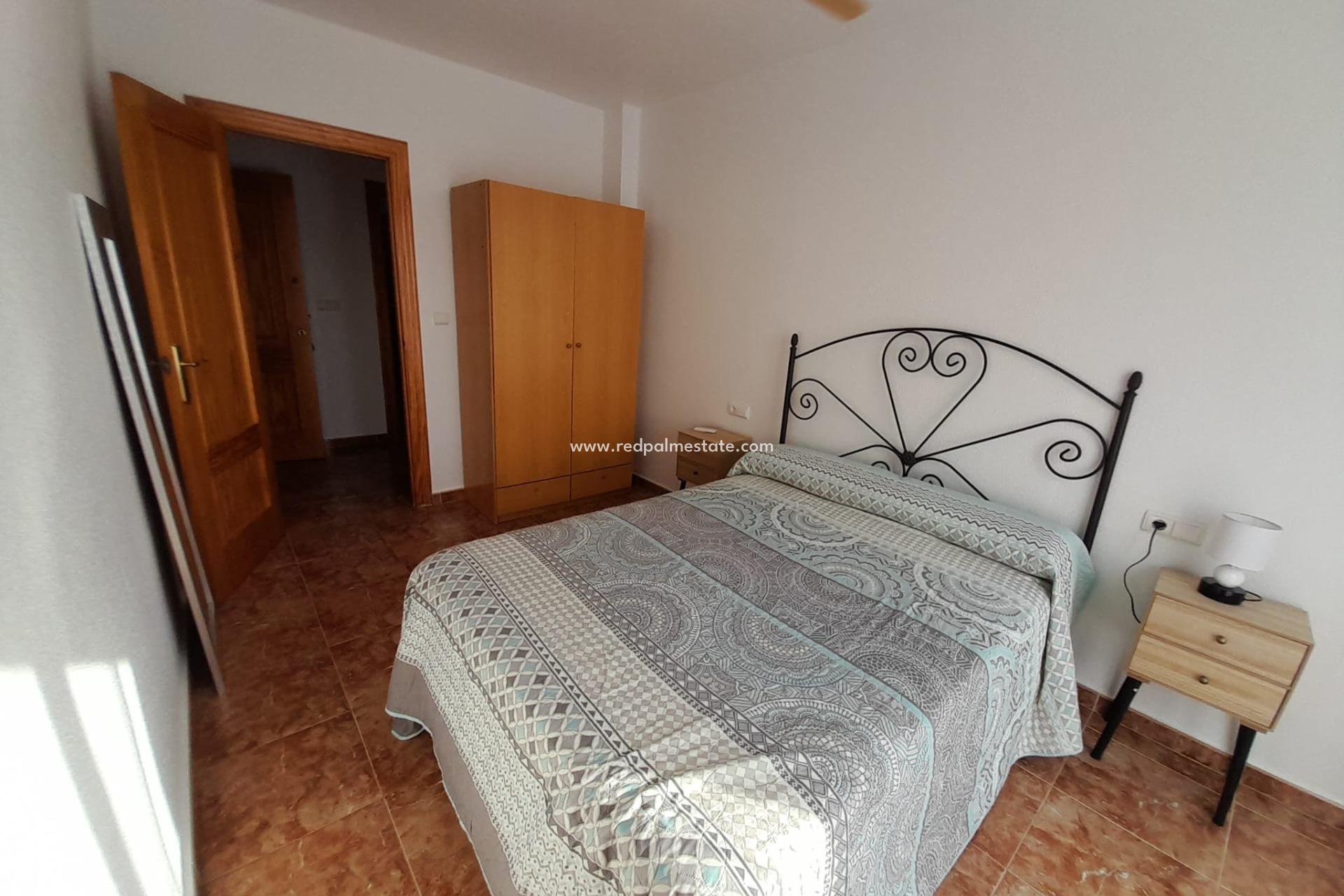 Resale - Apartments -
Mazarron - Barrio San Isidro