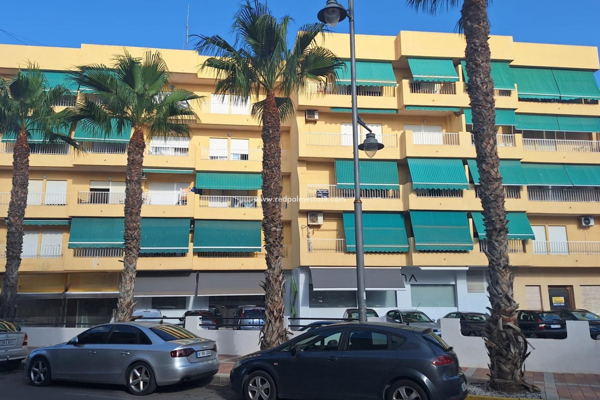 Resale - Apartments -
Mazarron - Centro