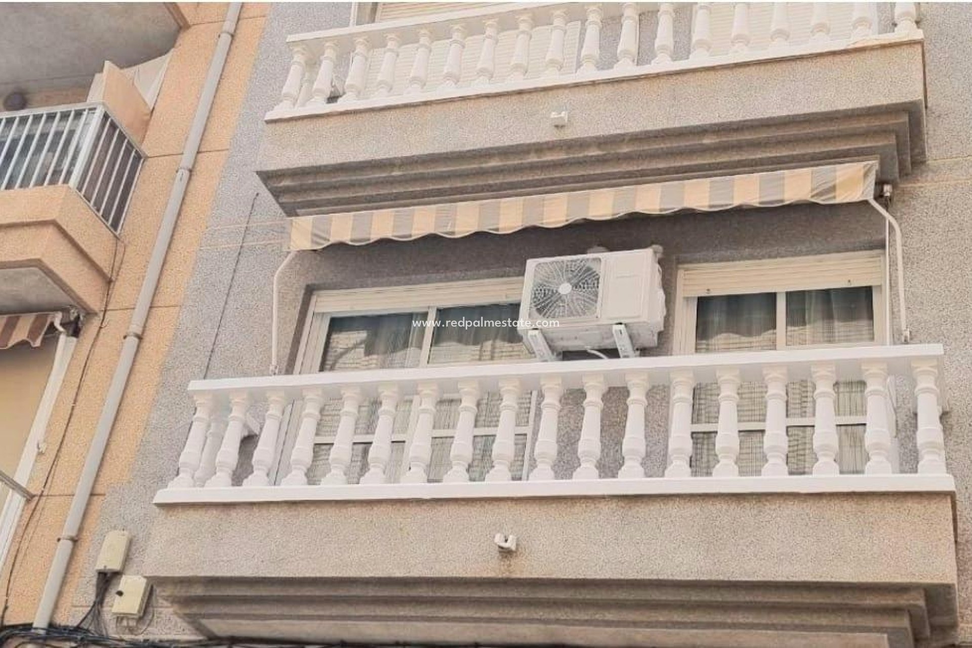 Resale - Apartments -
Mazarron - Paseo