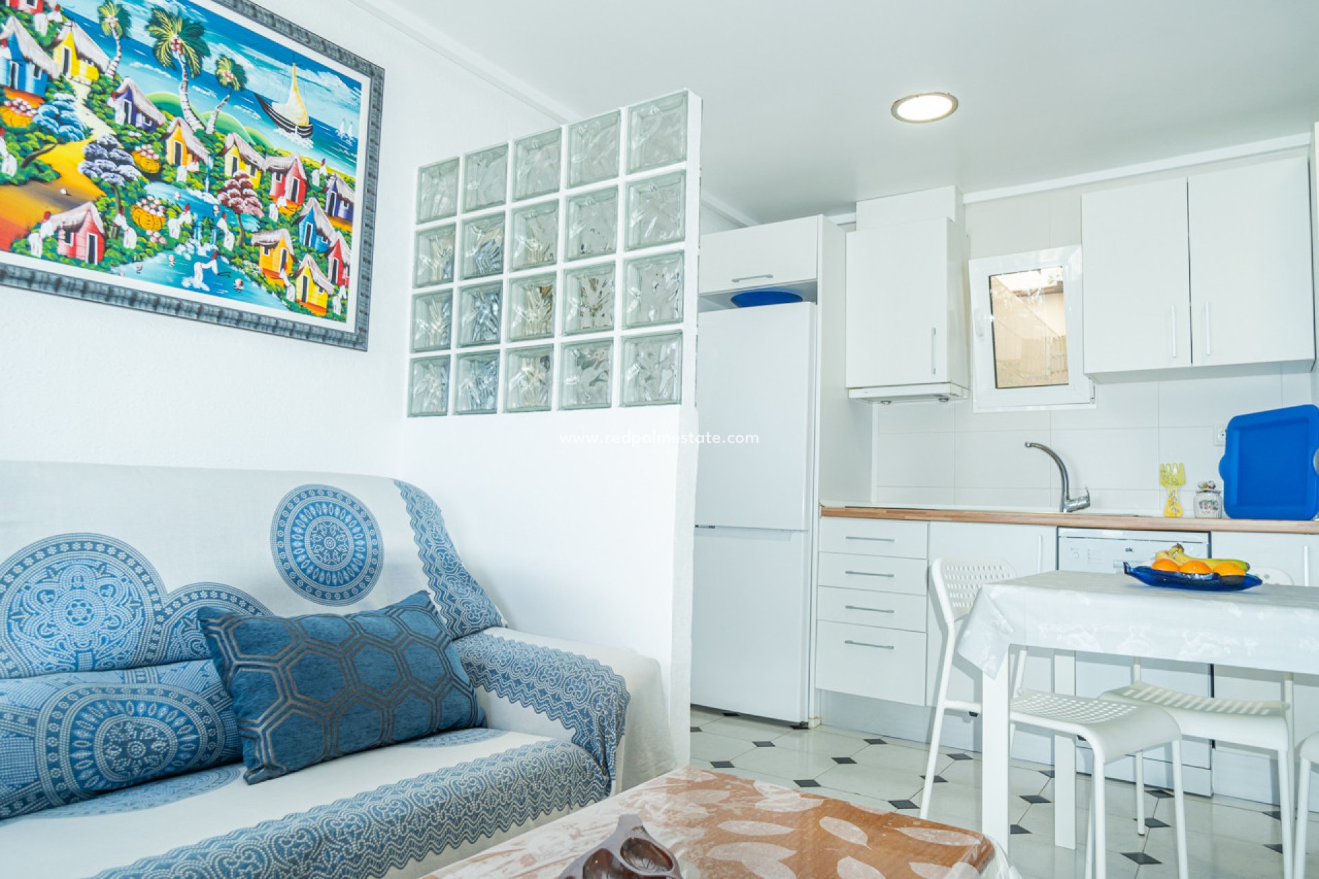 Resale - Apartments -
Mil Palmeras - Beach