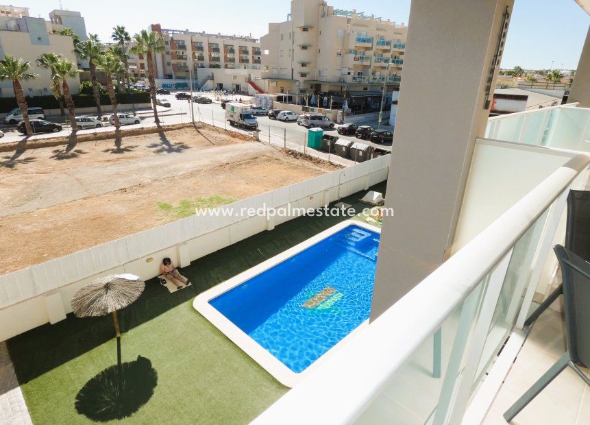 Resale - Apartments -
Orihuela Costa - Cabo Roig