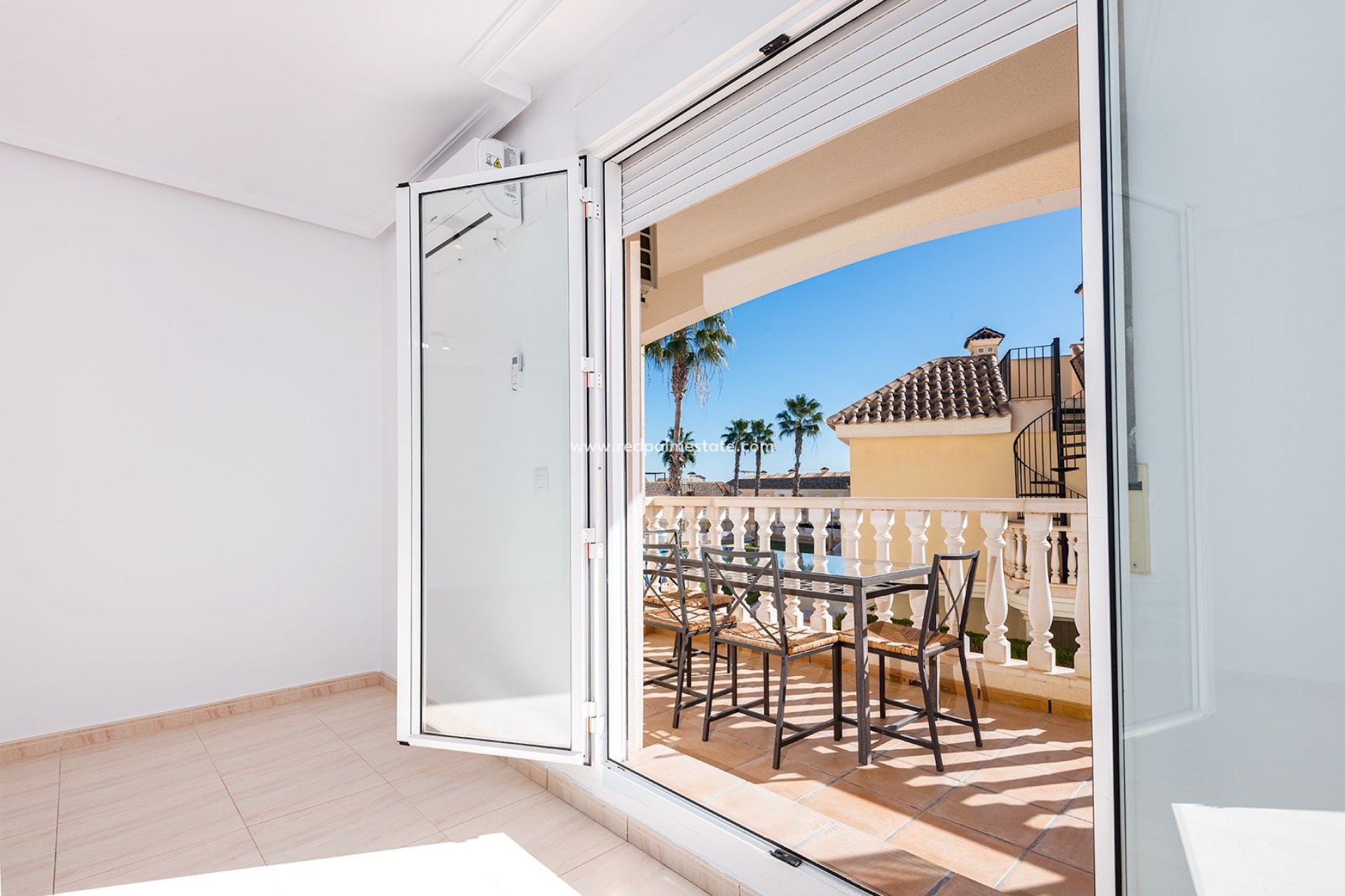 Resale - Apartments -
Orihuela Costa - Cabo Roig
