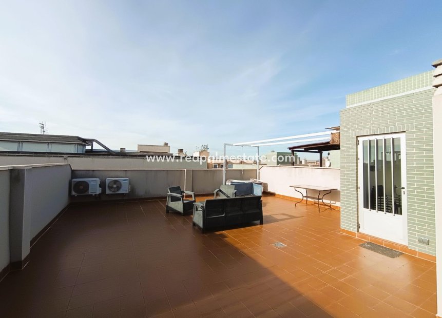 Resale - Apartments -
Orihuela Costa - Cabo Roig