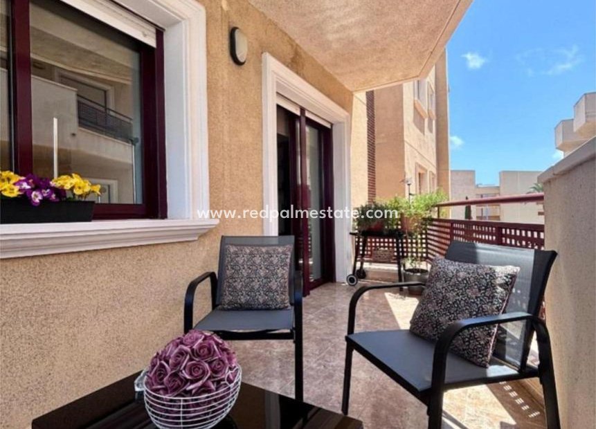 Resale - Apartments -
Orihuela Costa - Campoamor