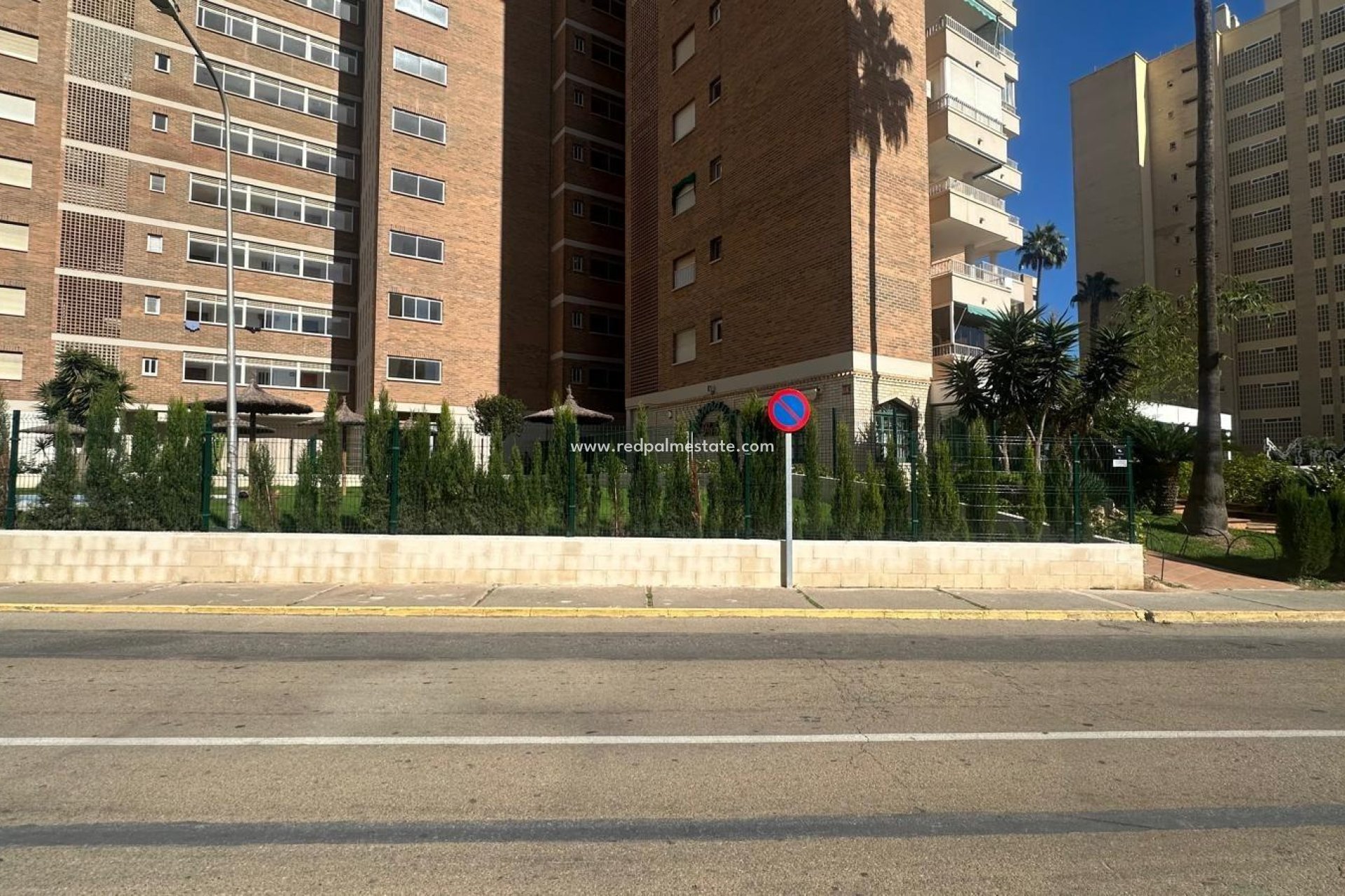 Resale - Apartments -
Orihuela Costa - Campoamor