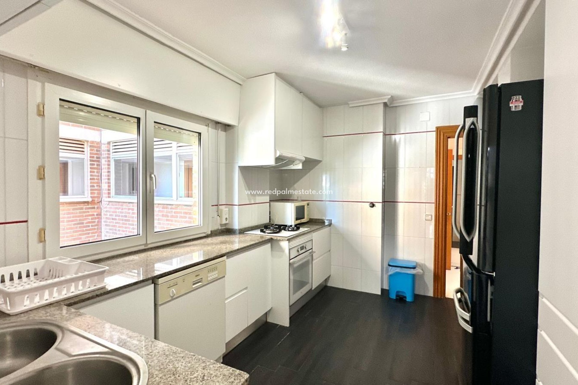 Resale - Apartments -
Orihuela Costa - Campoamor