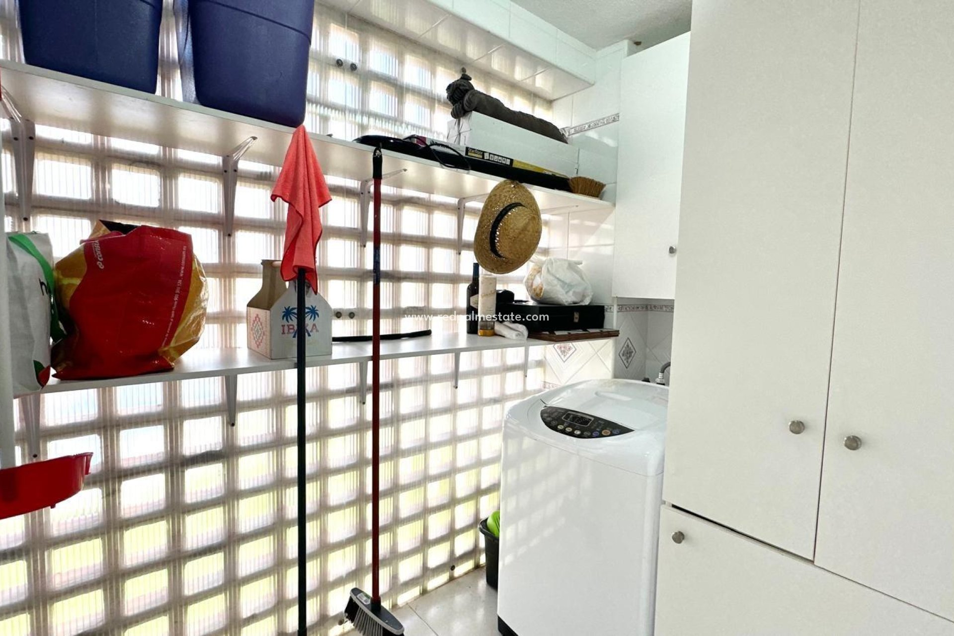 Resale - Apartments -
Orihuela Costa - Campoamor