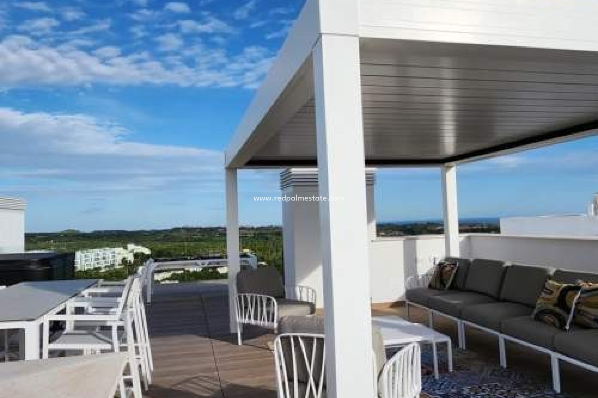 Resale - Apartments -
Orihuela Costa - Campoamor