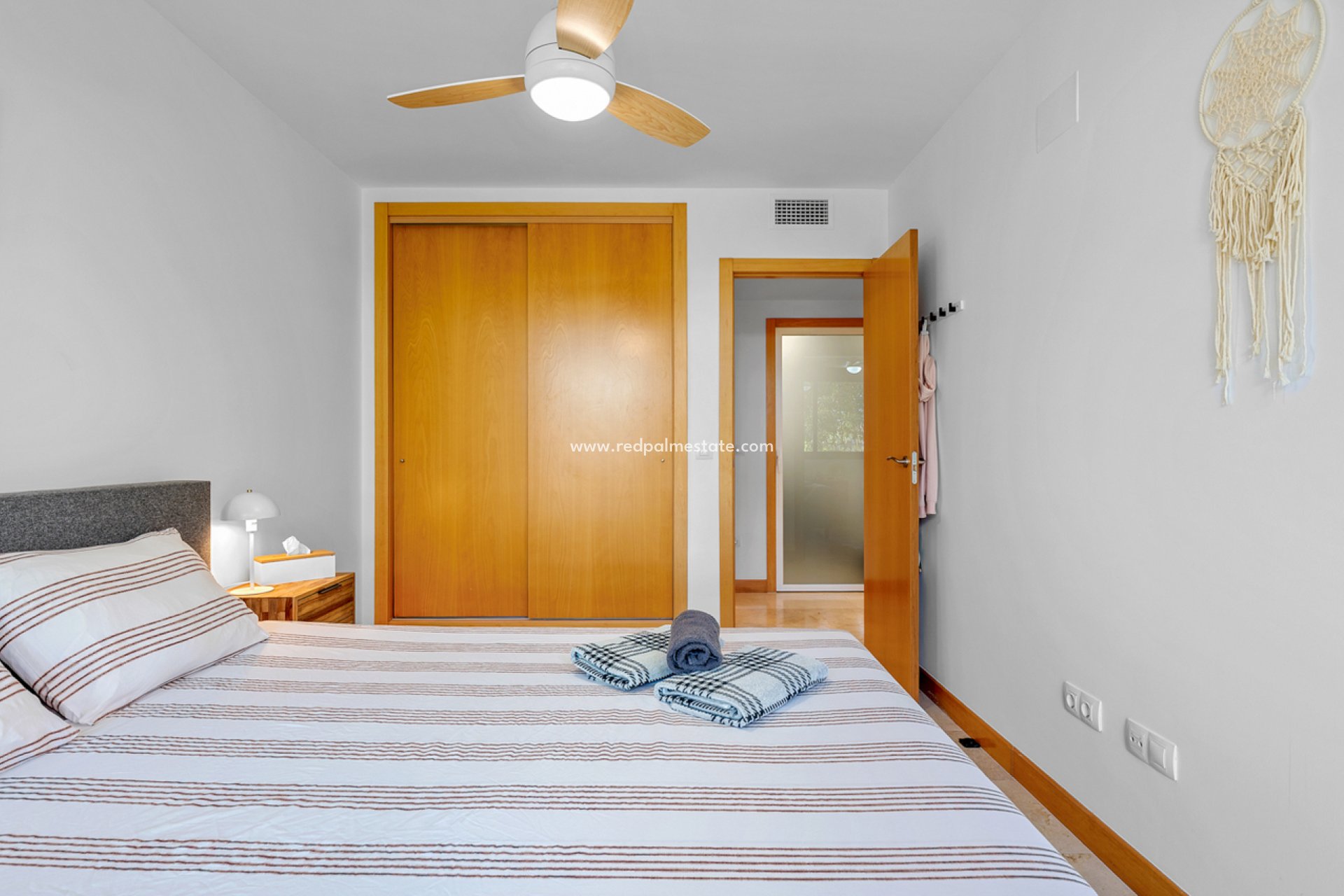 Resale - Apartments -
Orihuela Costa - Campoamor