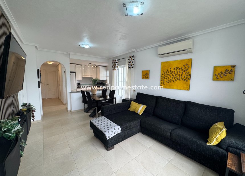 Resale - Apartments -
Orihuela Costa - Campoamor