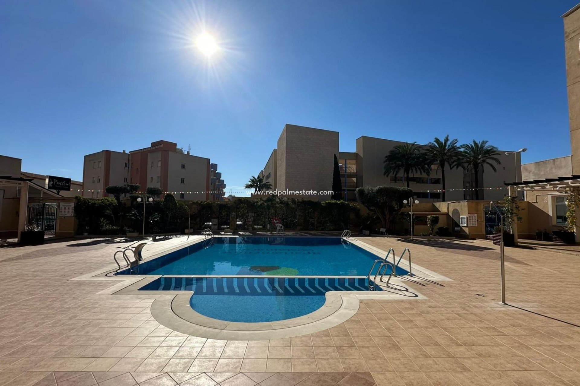 Resale - Apartments -
Orihuela Costa - Campoamor