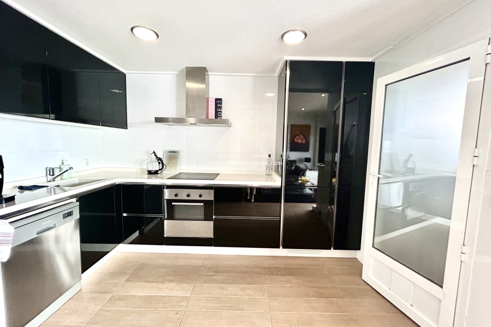 Resale - Apartments -
Orihuela Costa - Campoamor