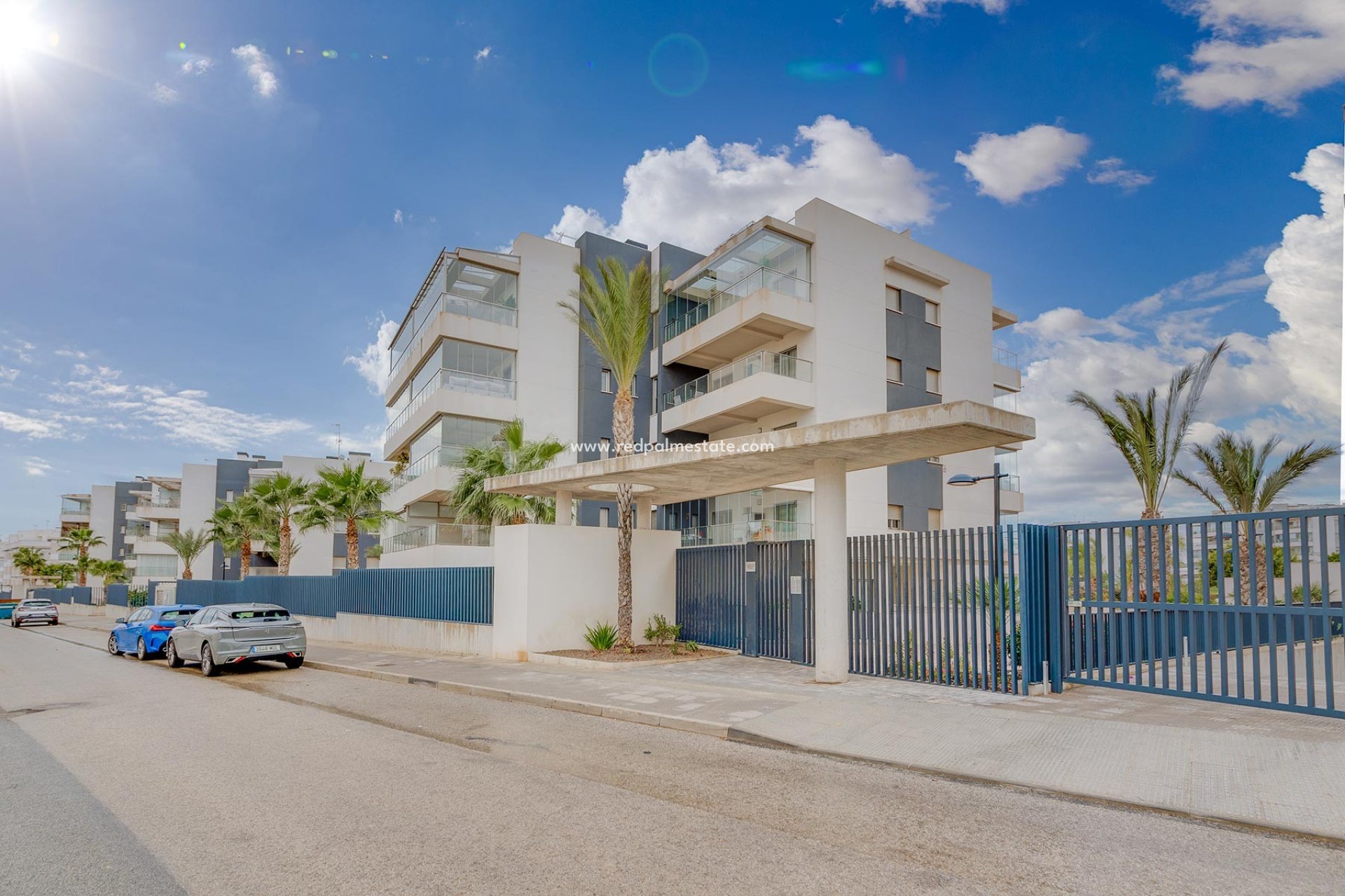 Resale - Apartments -
Orihuela Costa - Costa Blanca