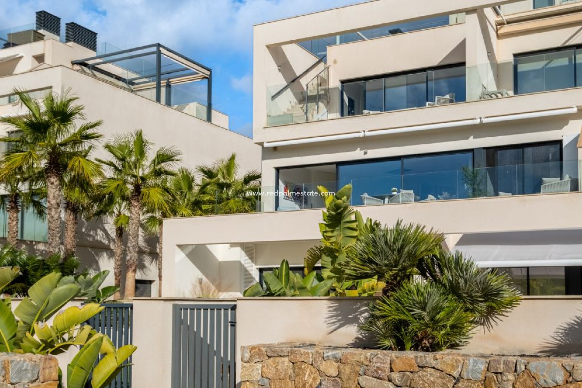 Resale - Apartments -
Orihuela Costa - Costa Blanca