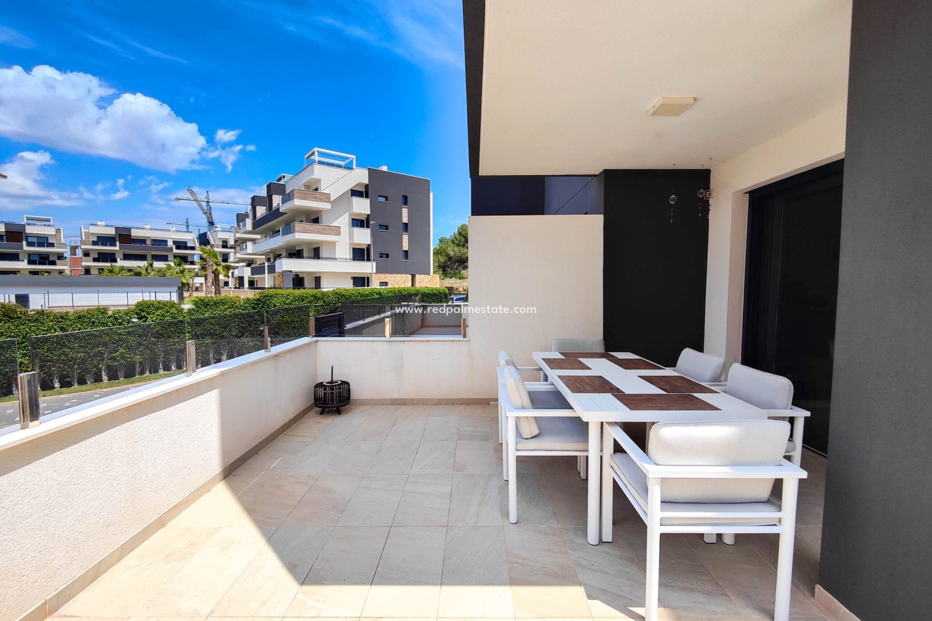 Resale - Apartments -
Orihuela Costa - Costa Blanca