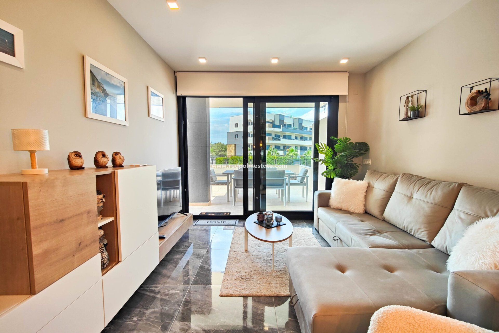 Resale - Apartments -
Orihuela Costa - Costa Blanca