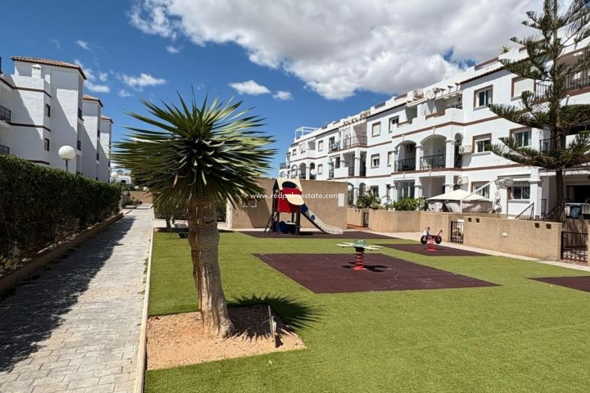 Resale - Apartments -
Orihuela Costa - Costa Blanca