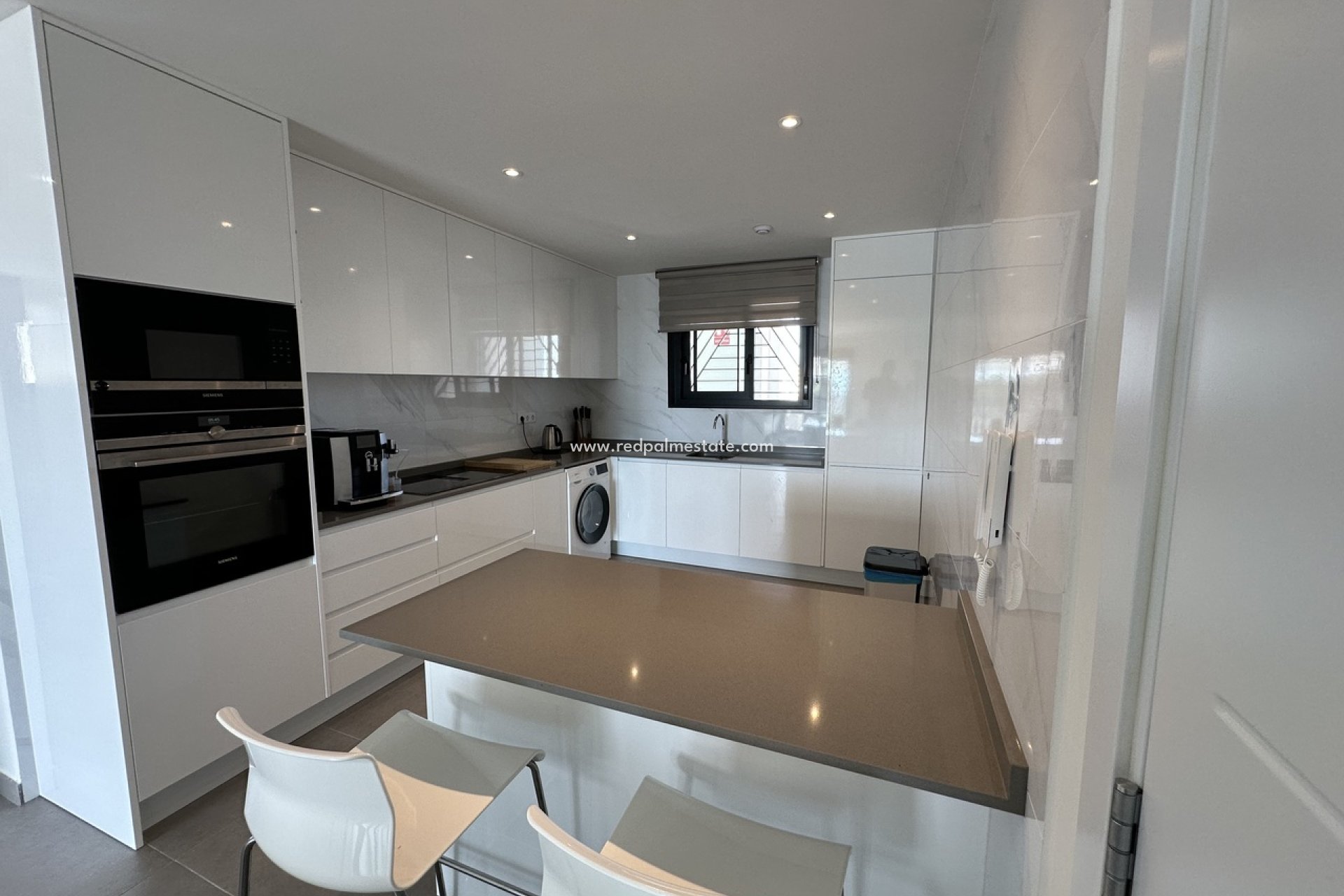 Resale - Apartments -
Orihuela Costa - Costa Blanca