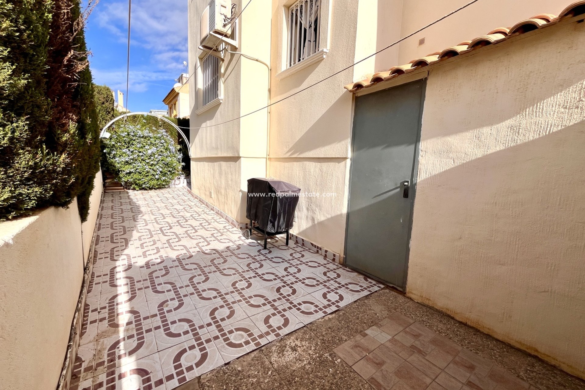 Resale - Apartments -
Orihuela Costa - Costa Blanca